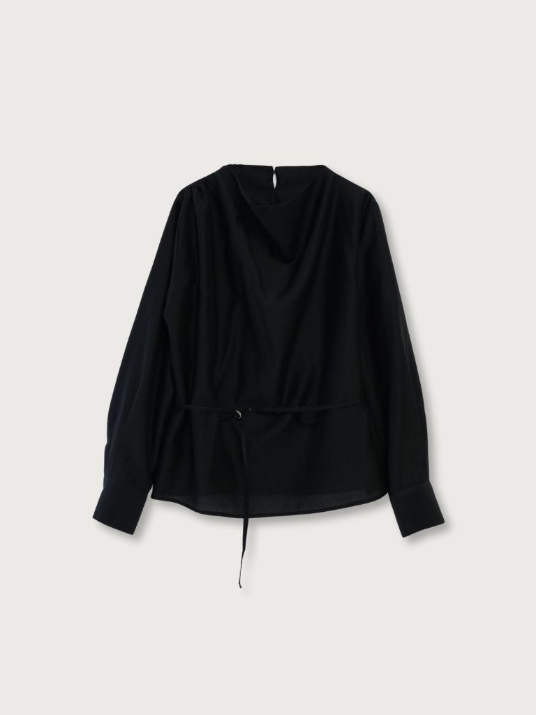 slender belt blouse