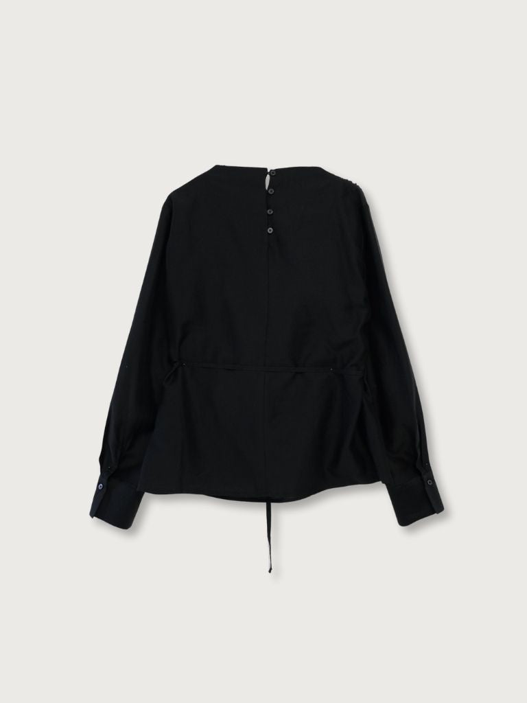 slender belt blouse