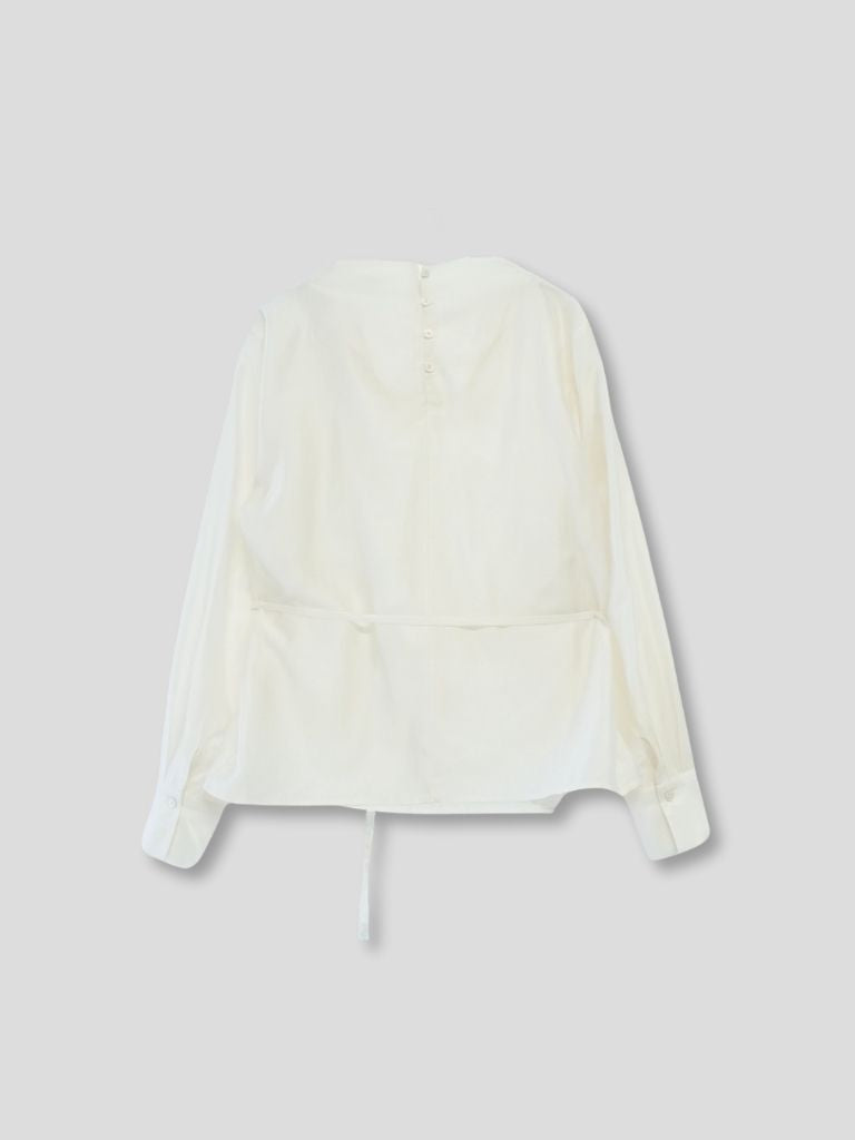 slender belt blouse
