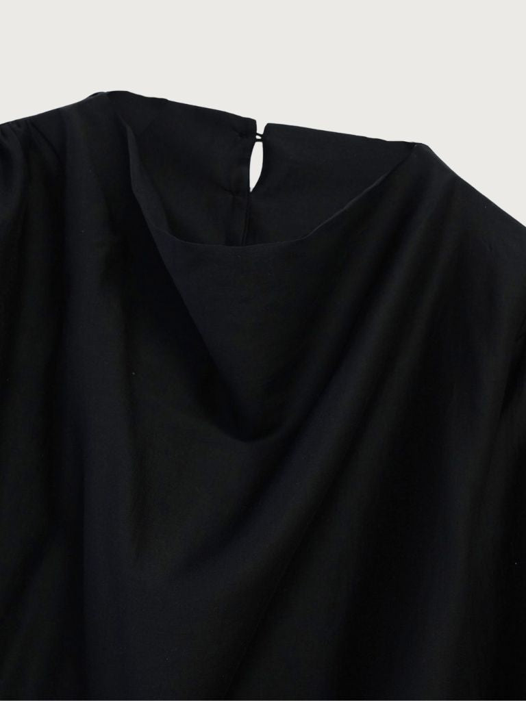 slender belt blouse