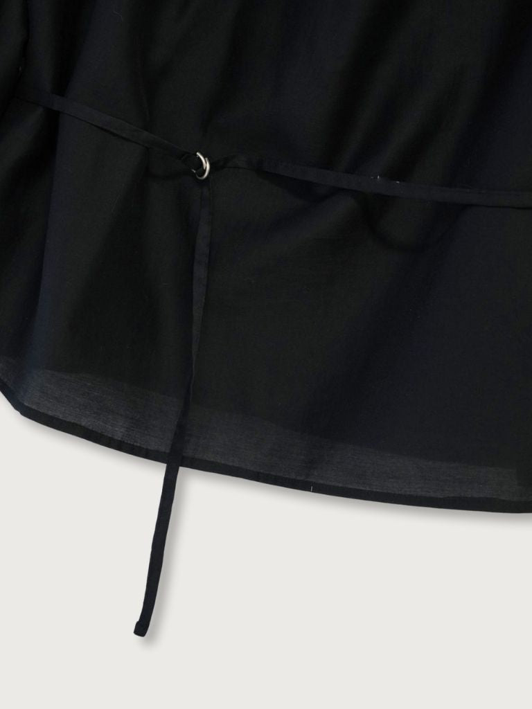 slender belt blouse