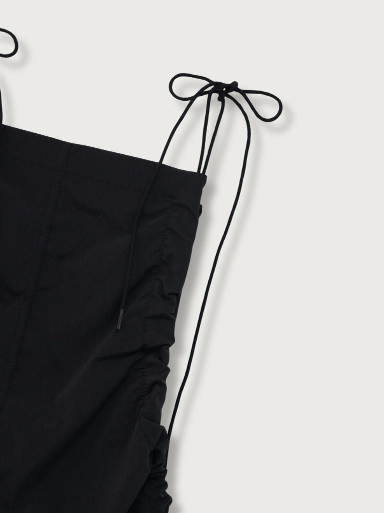 string shoulder wrinkle tops