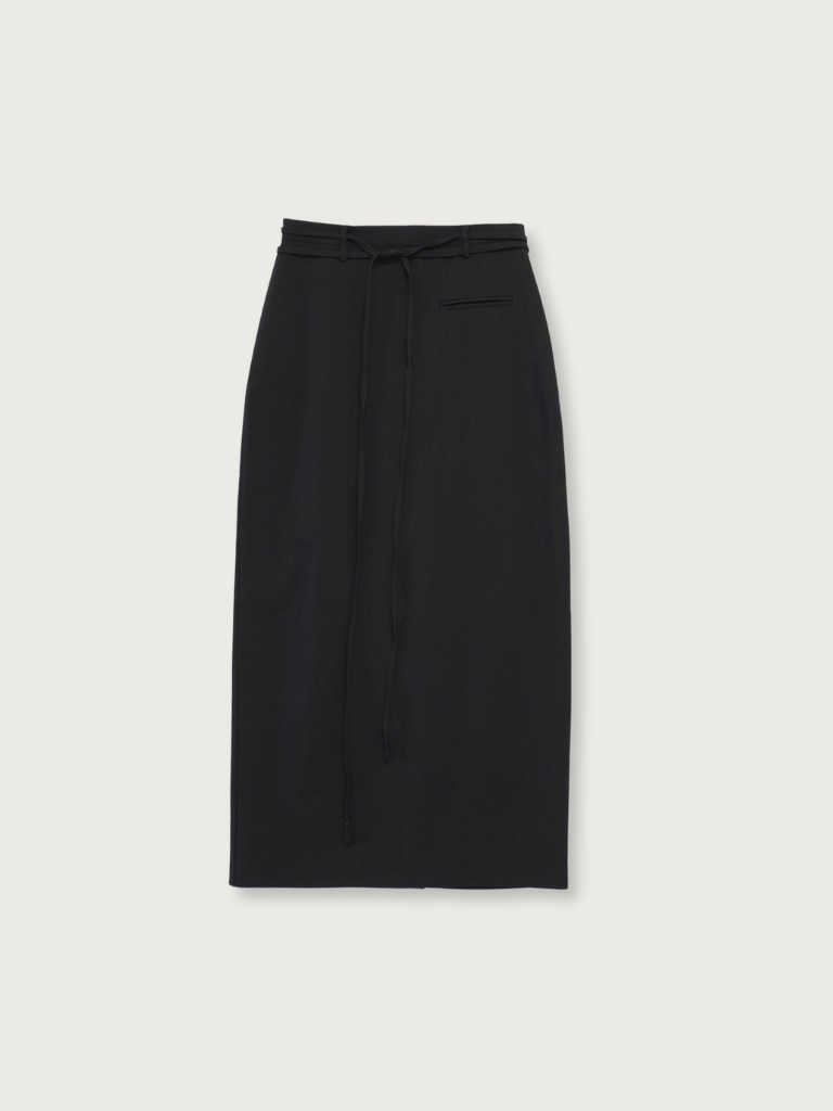 string straight skirt
