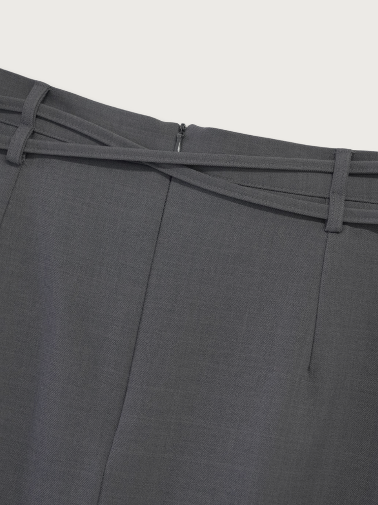 string straight skirt