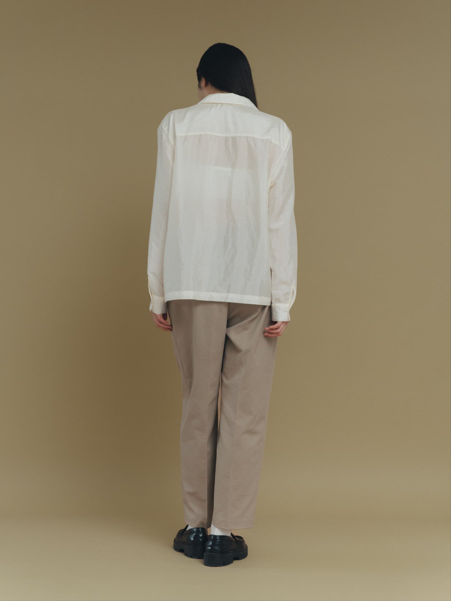 wide tucked pants