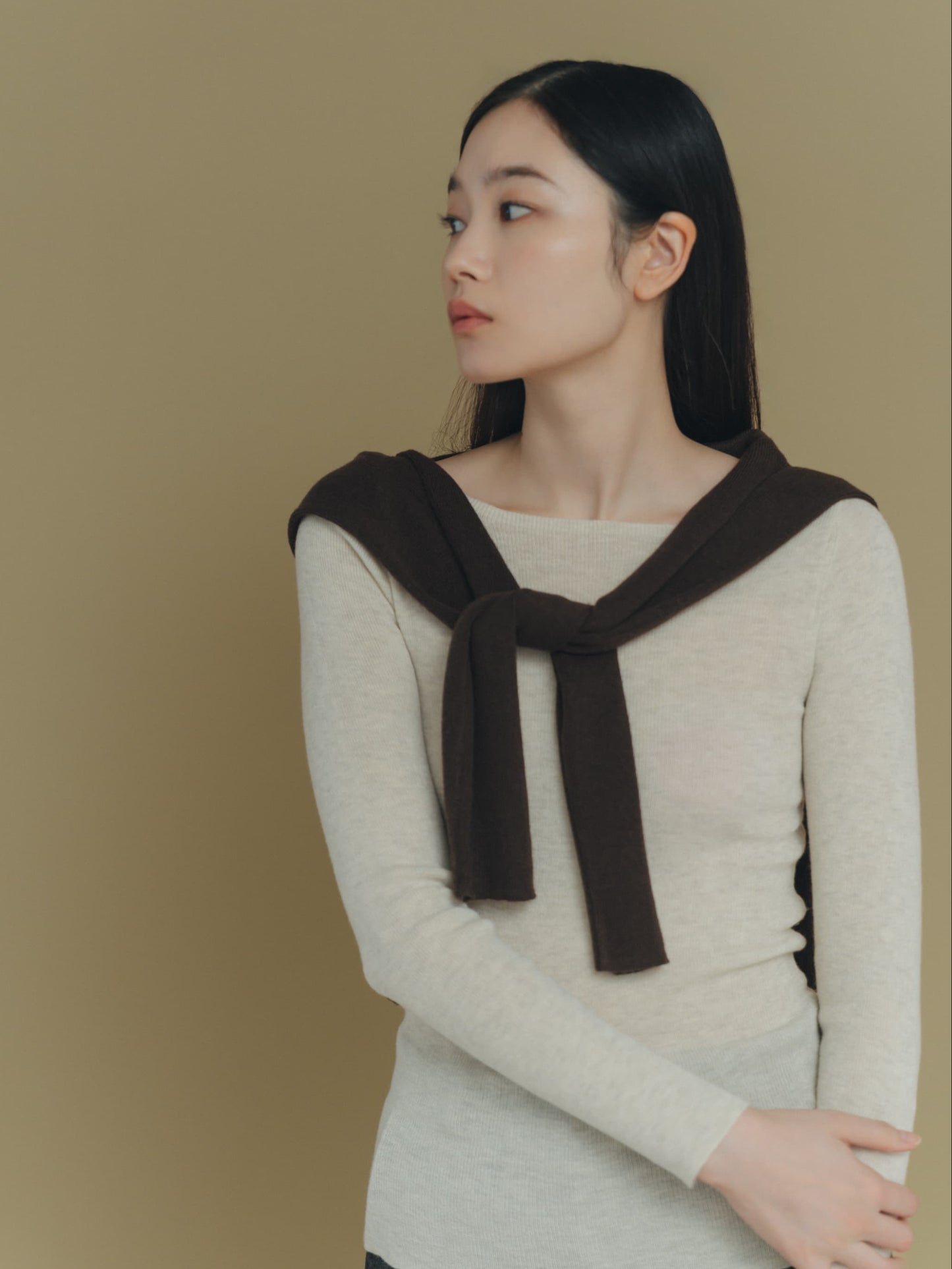 round basic tops
