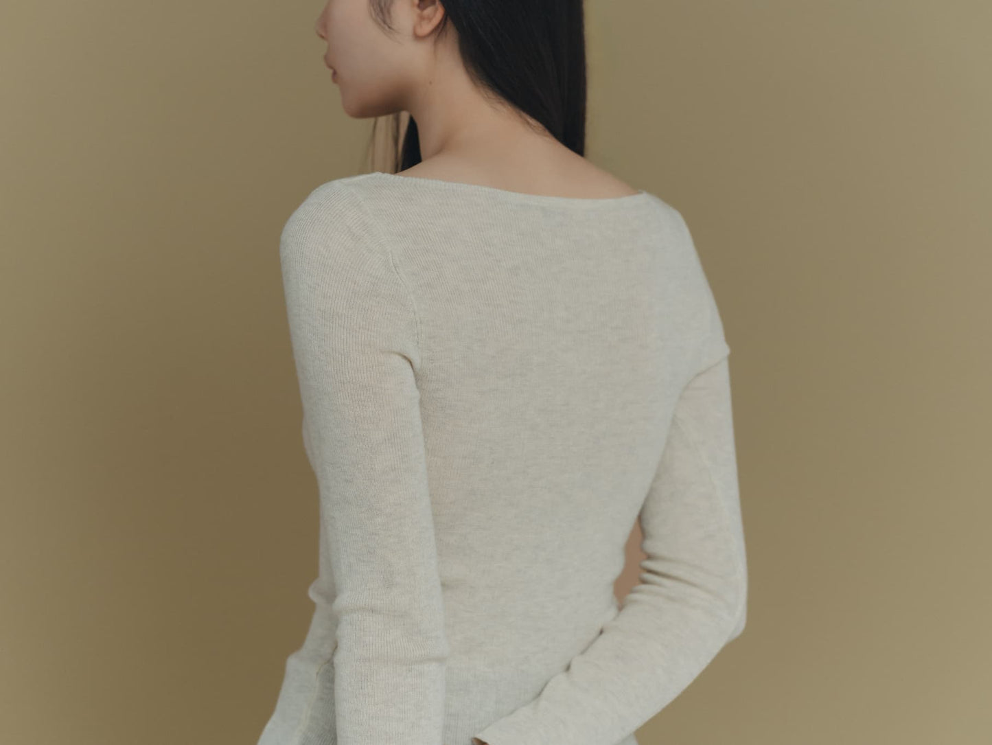 round basic tops
