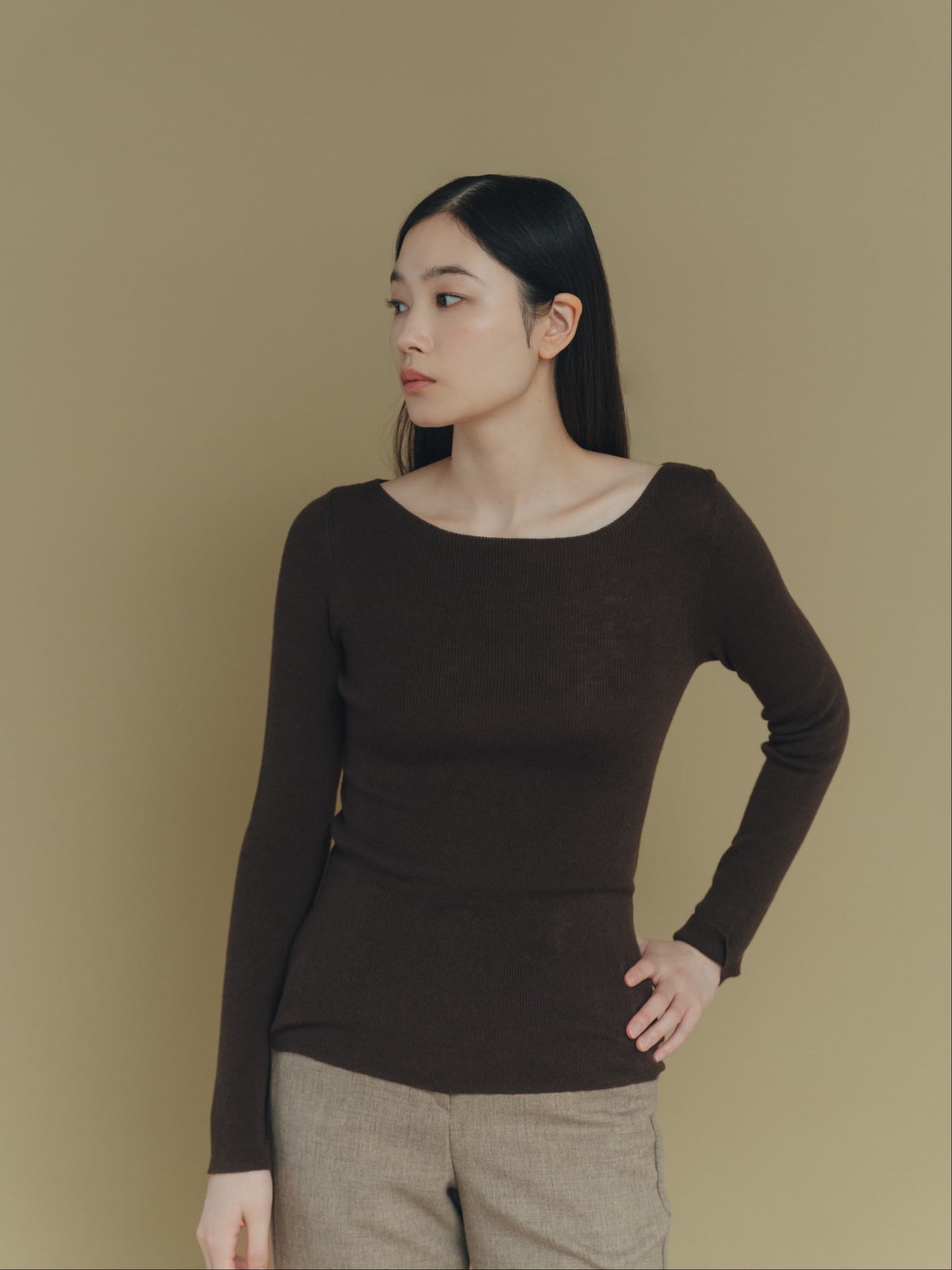 round basic tops