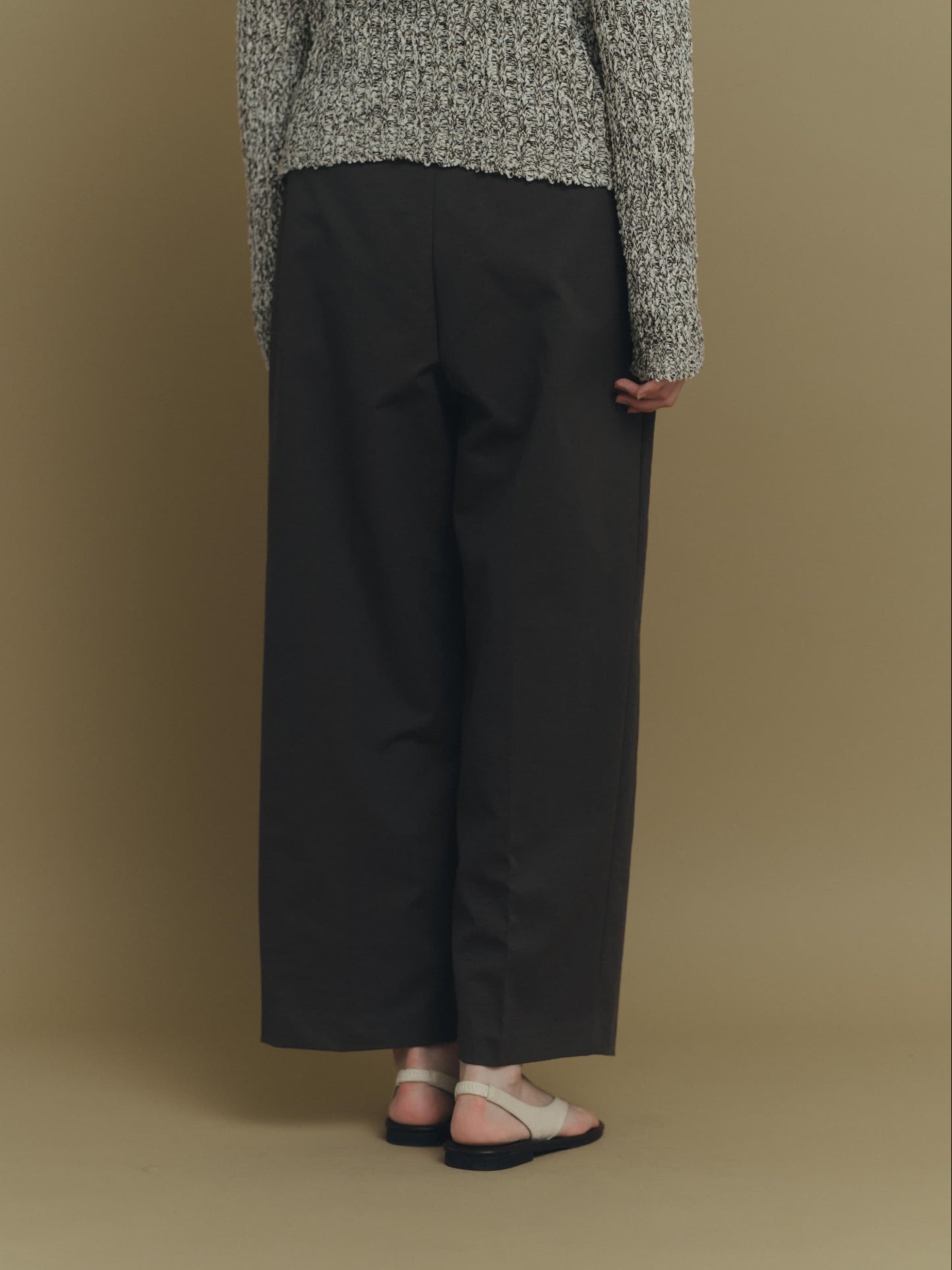 wide tucked pants