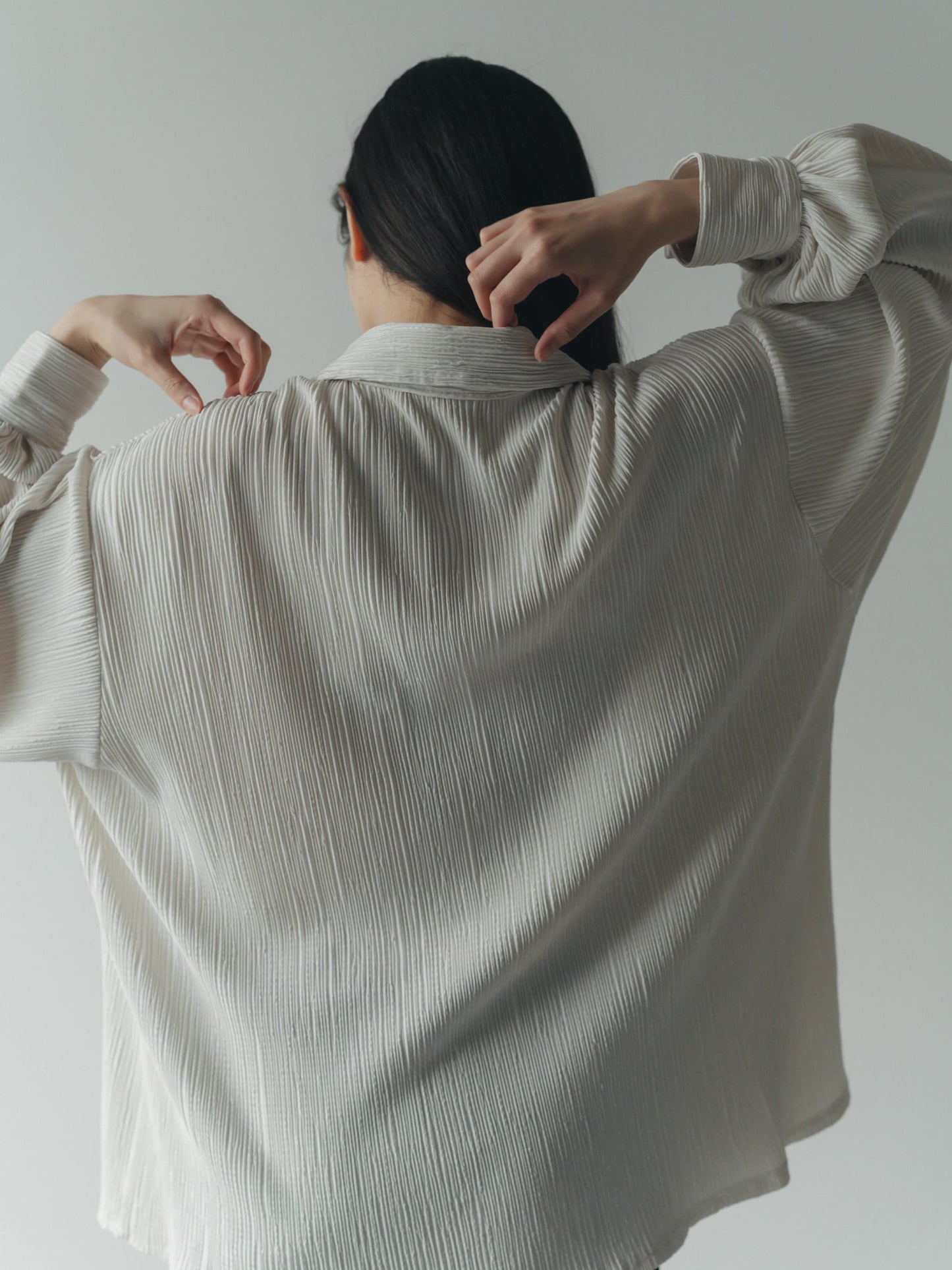 pleats shirt