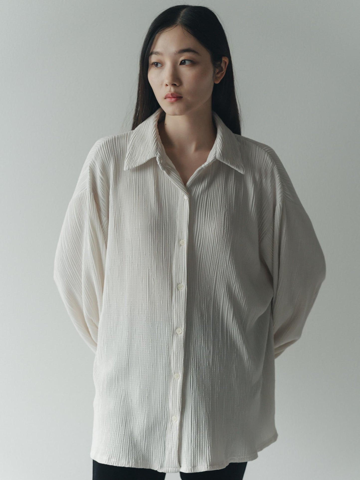 pleats shirt