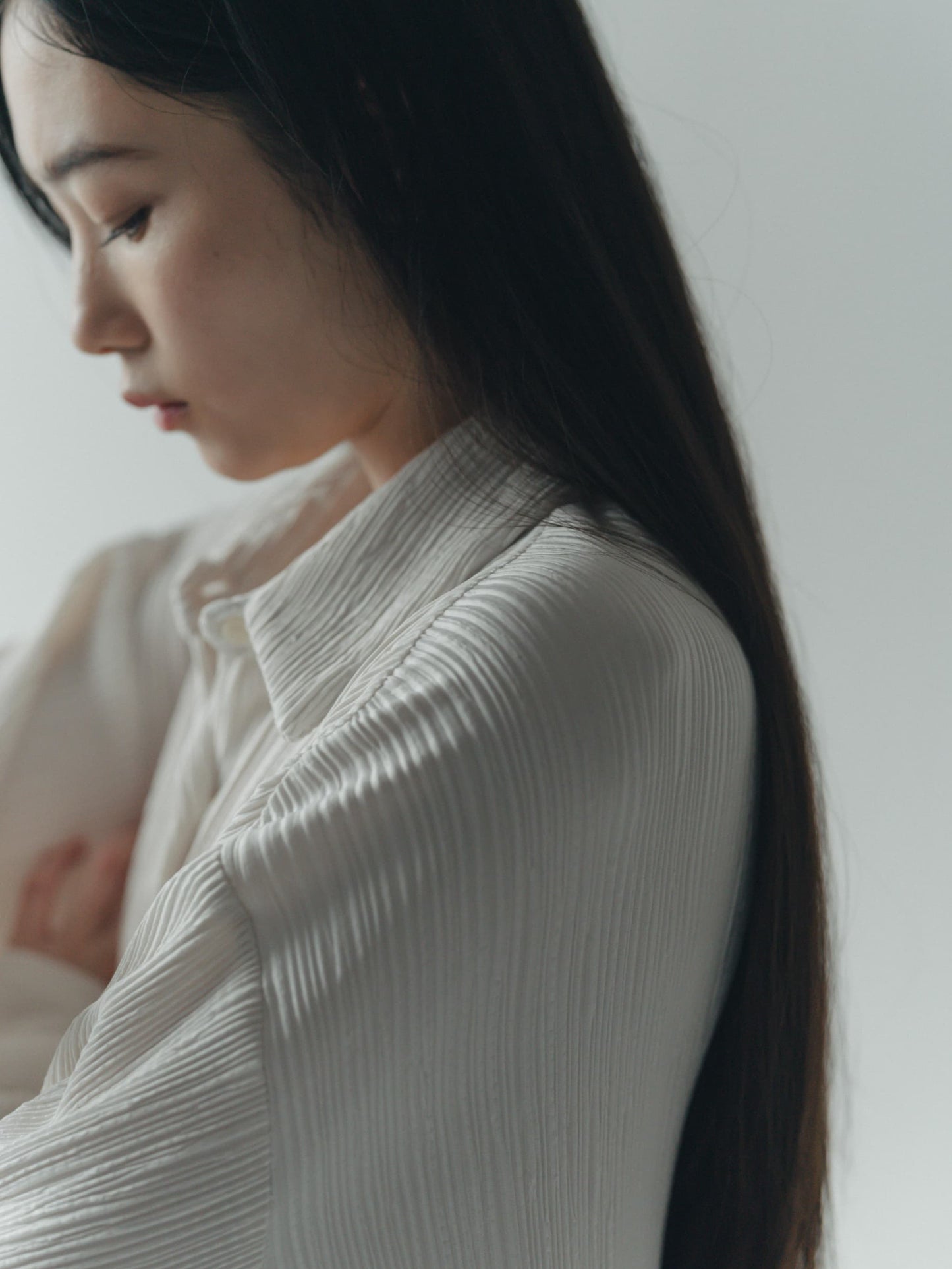 pleats shirt