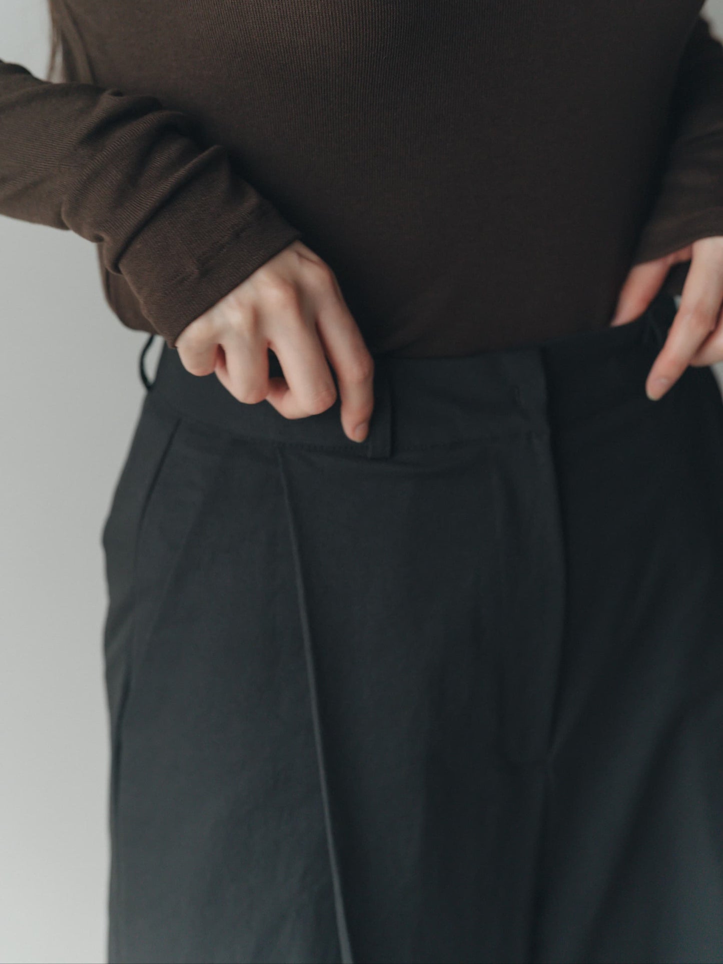 wide tucked pants
