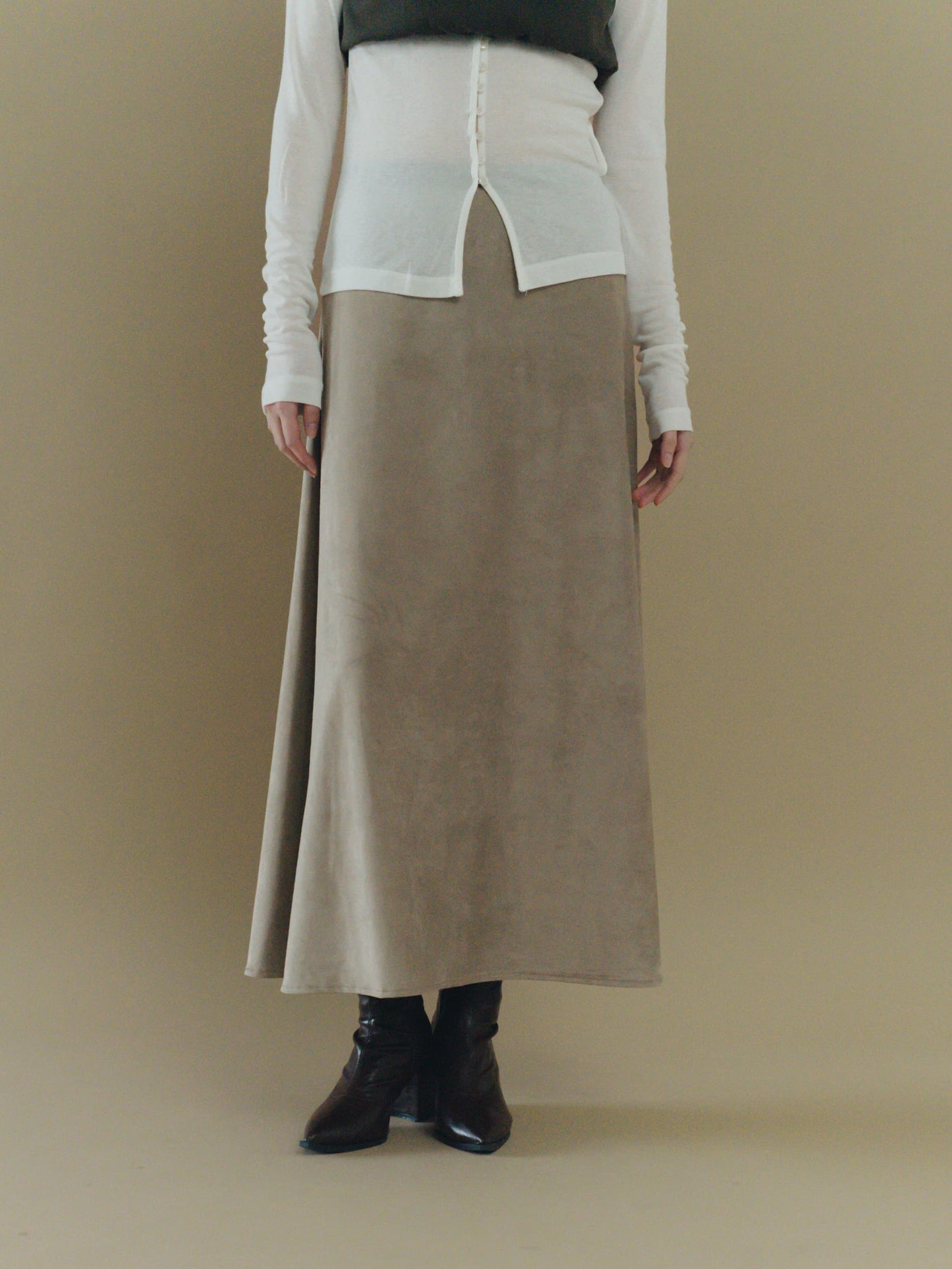 suede long skirt