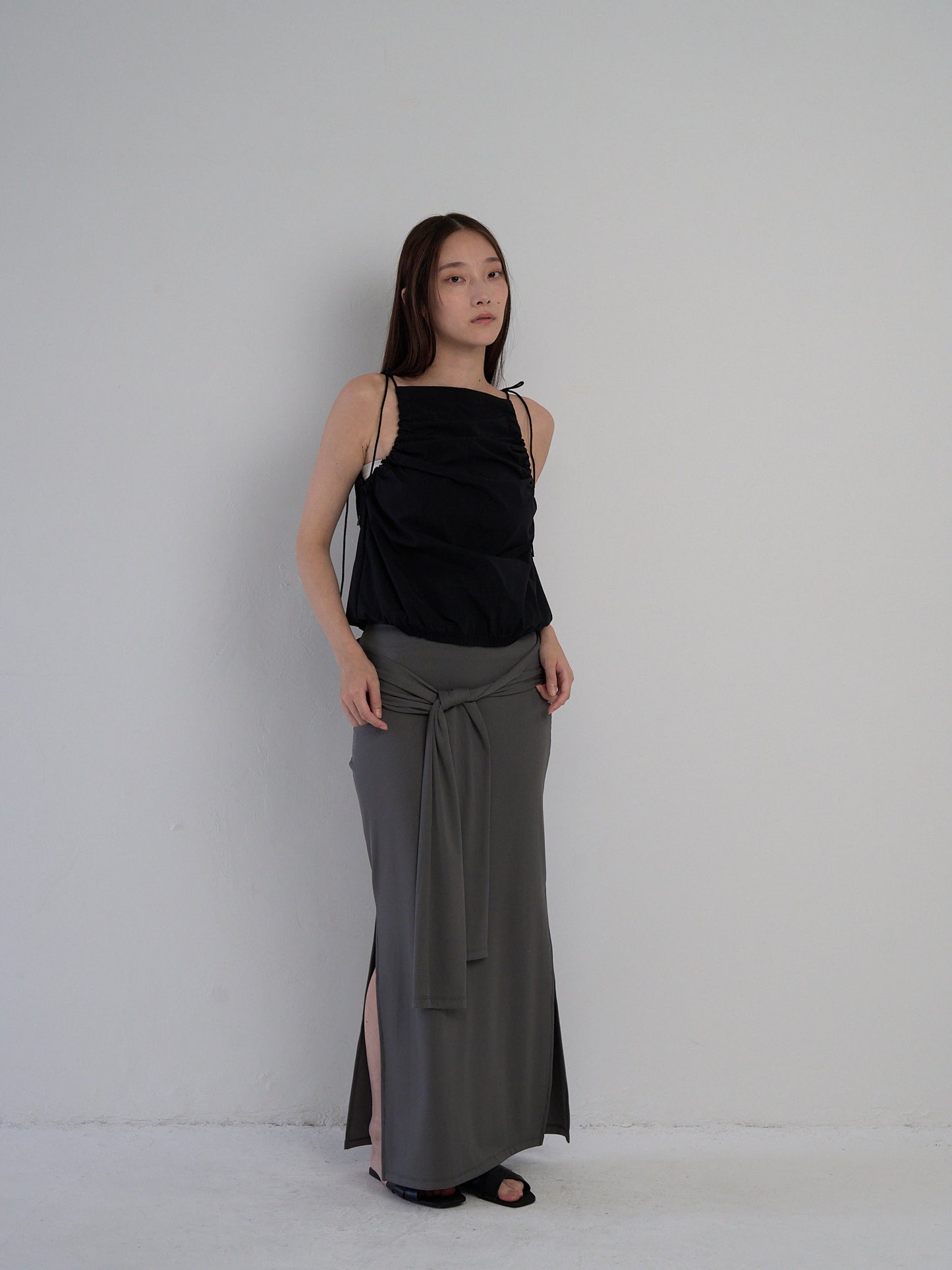 string shoulder wrinkle tops