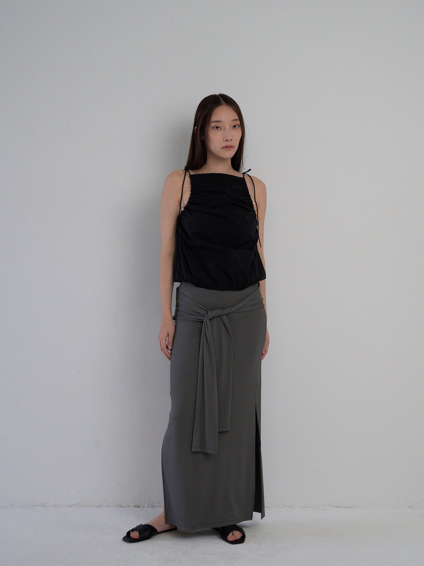 string shoulder wrinkle tops