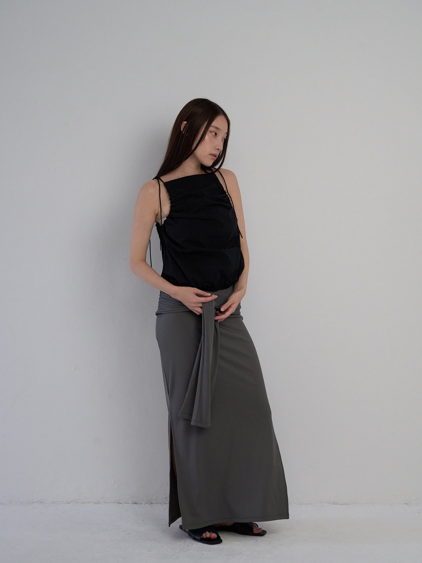 string shoulder wrinkle tops