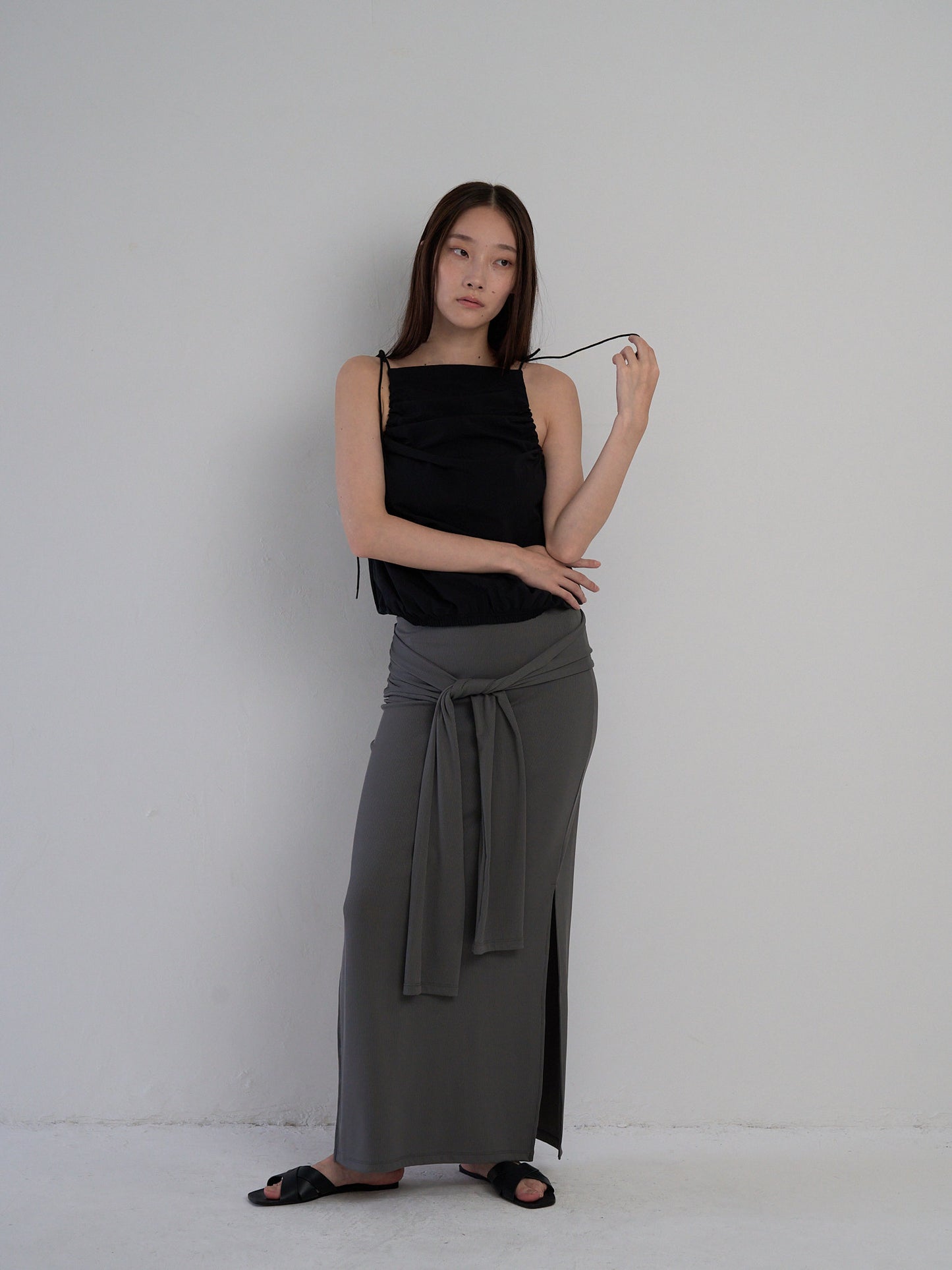 string shoulder wrinkle tops