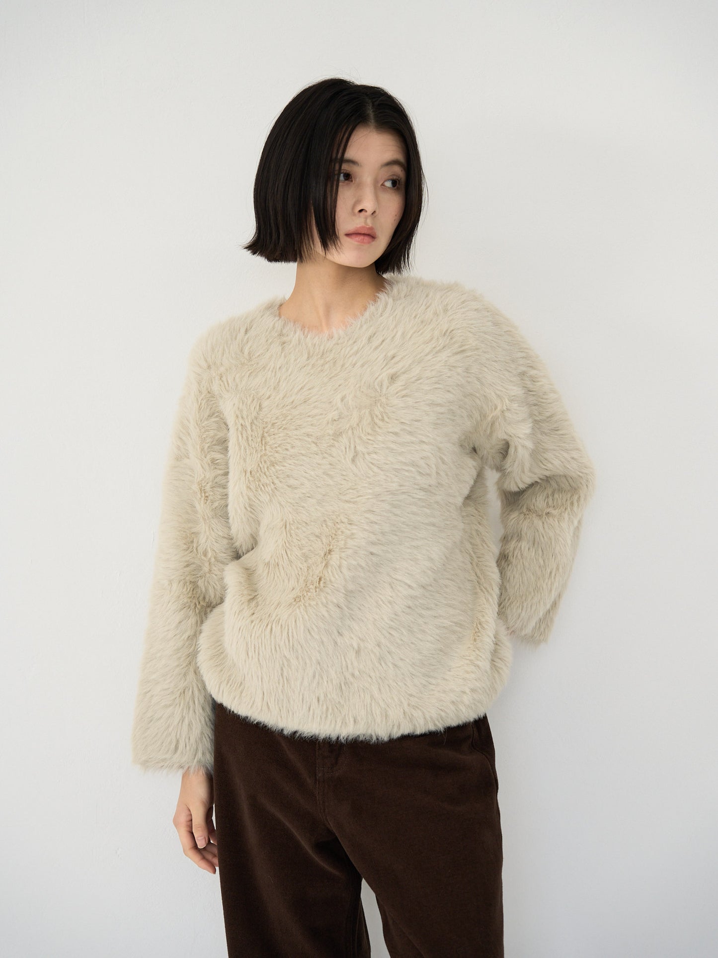 feather knit pullover
