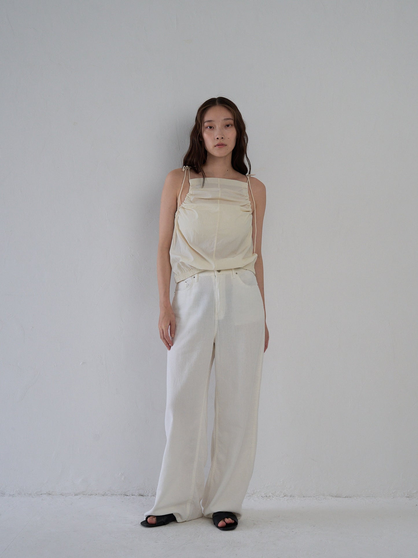 string shoulder wrinkle tops