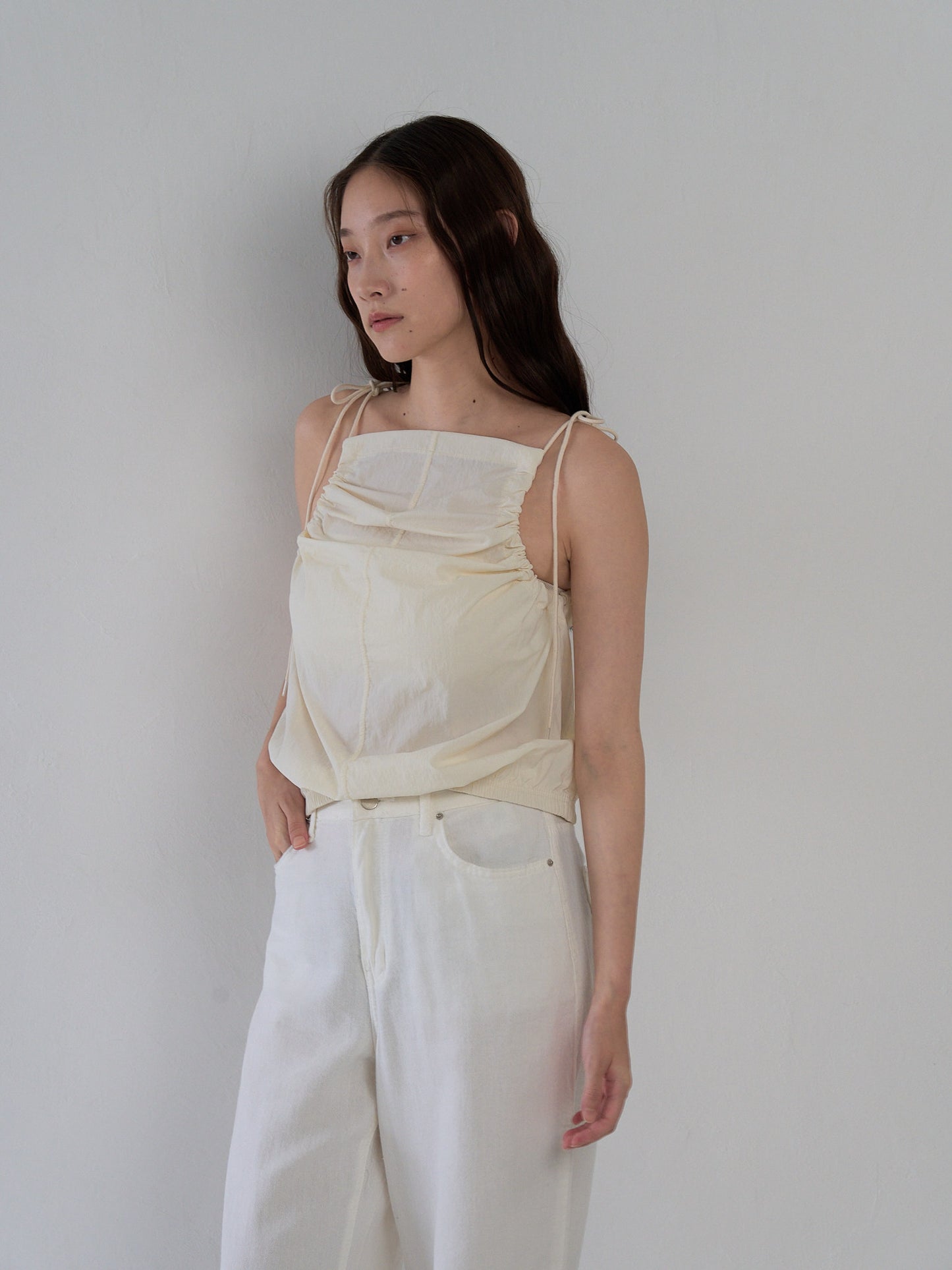 string shoulder wrinkle tops