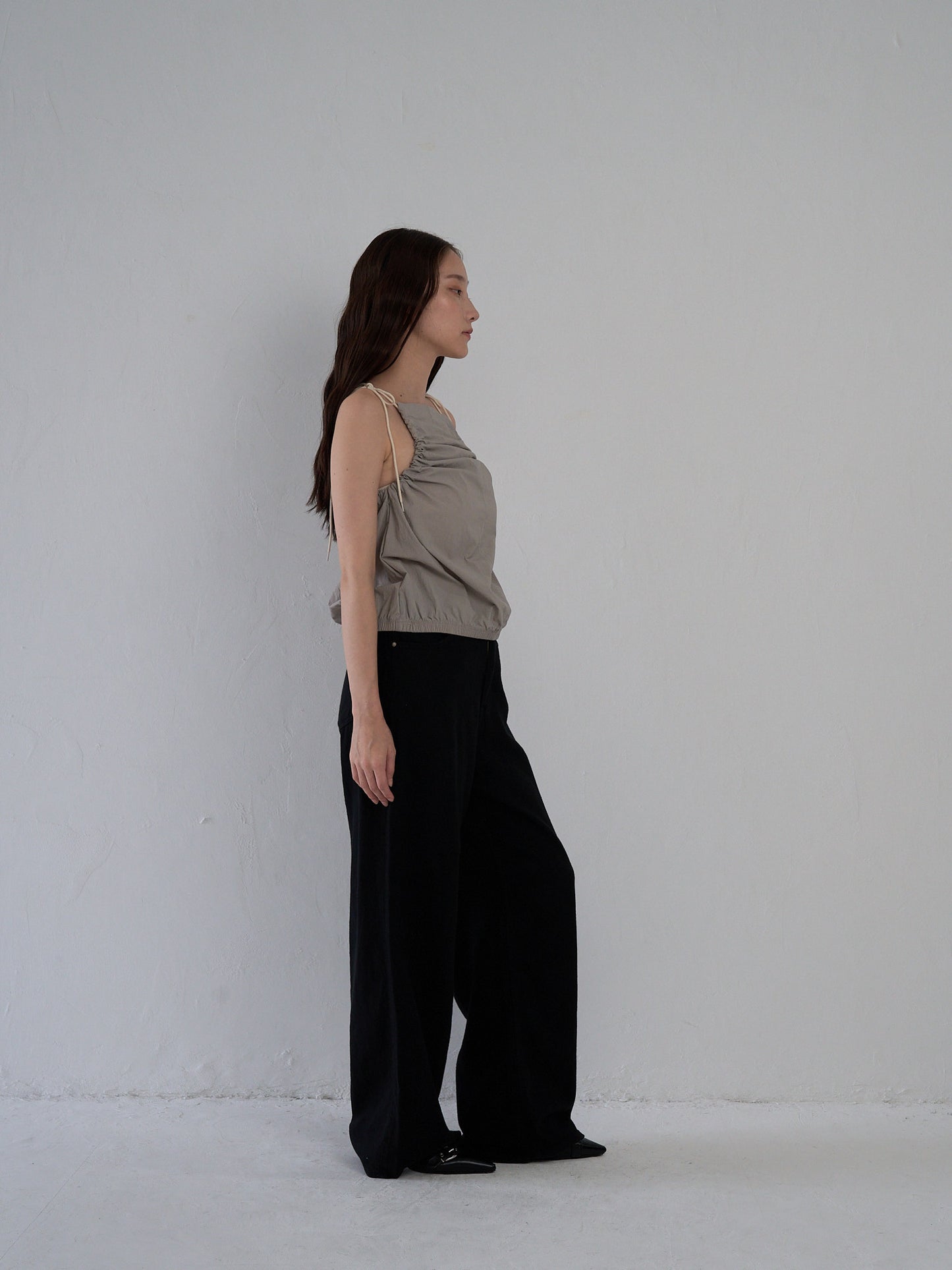 string shoulder wrinkle tops