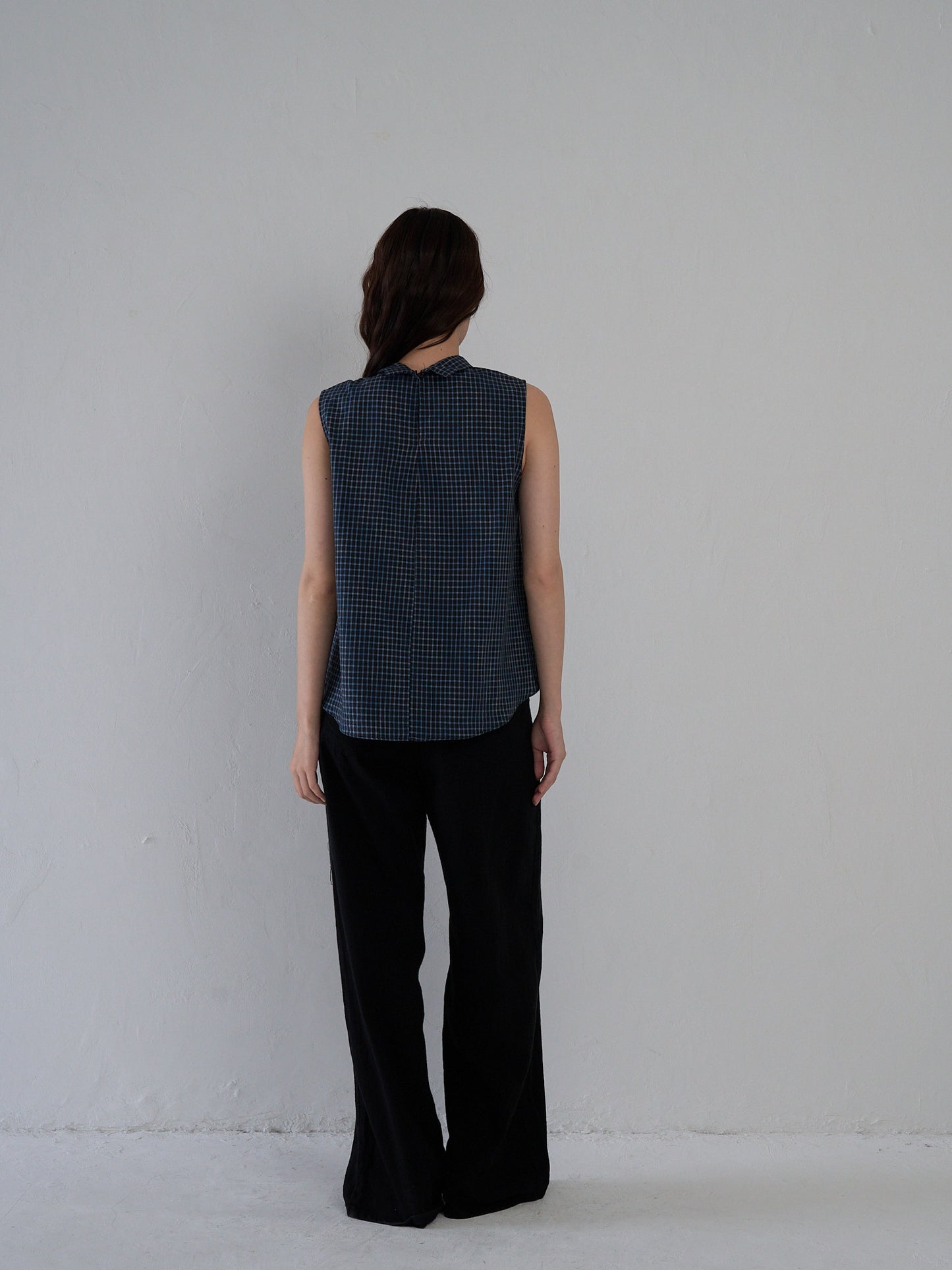 plaid sleeveless