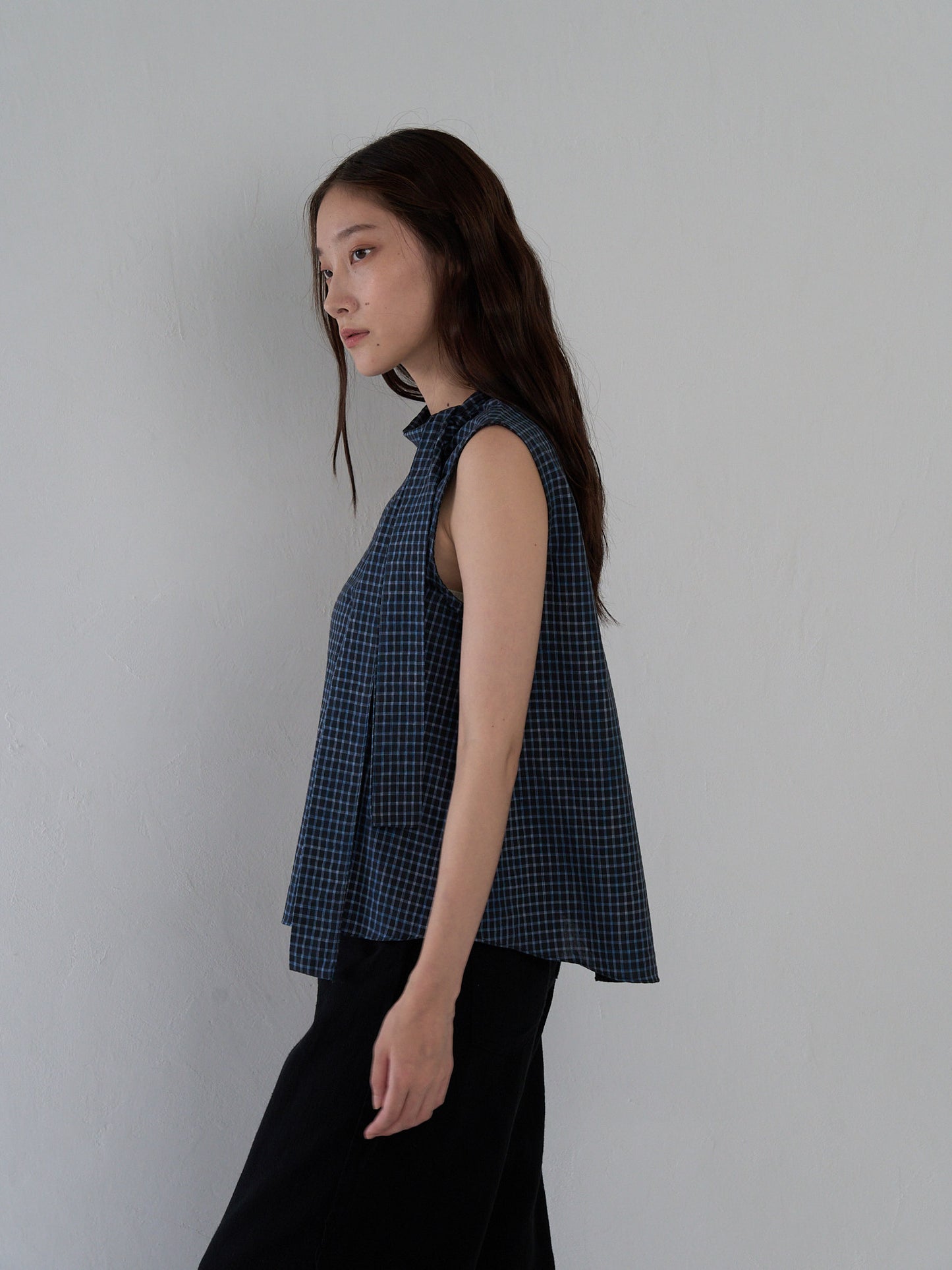 plaid sleeveless