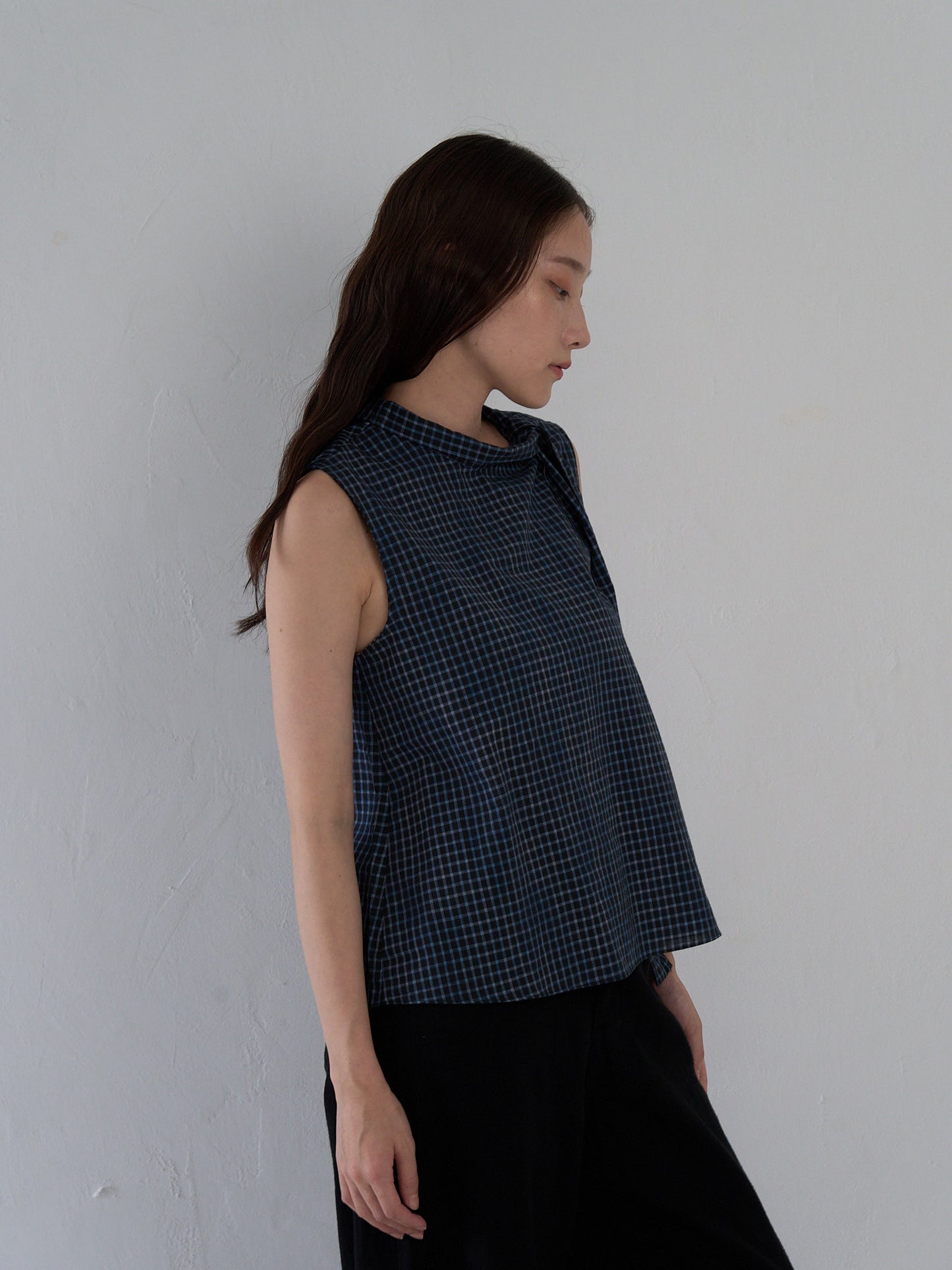 plaid sleeveless