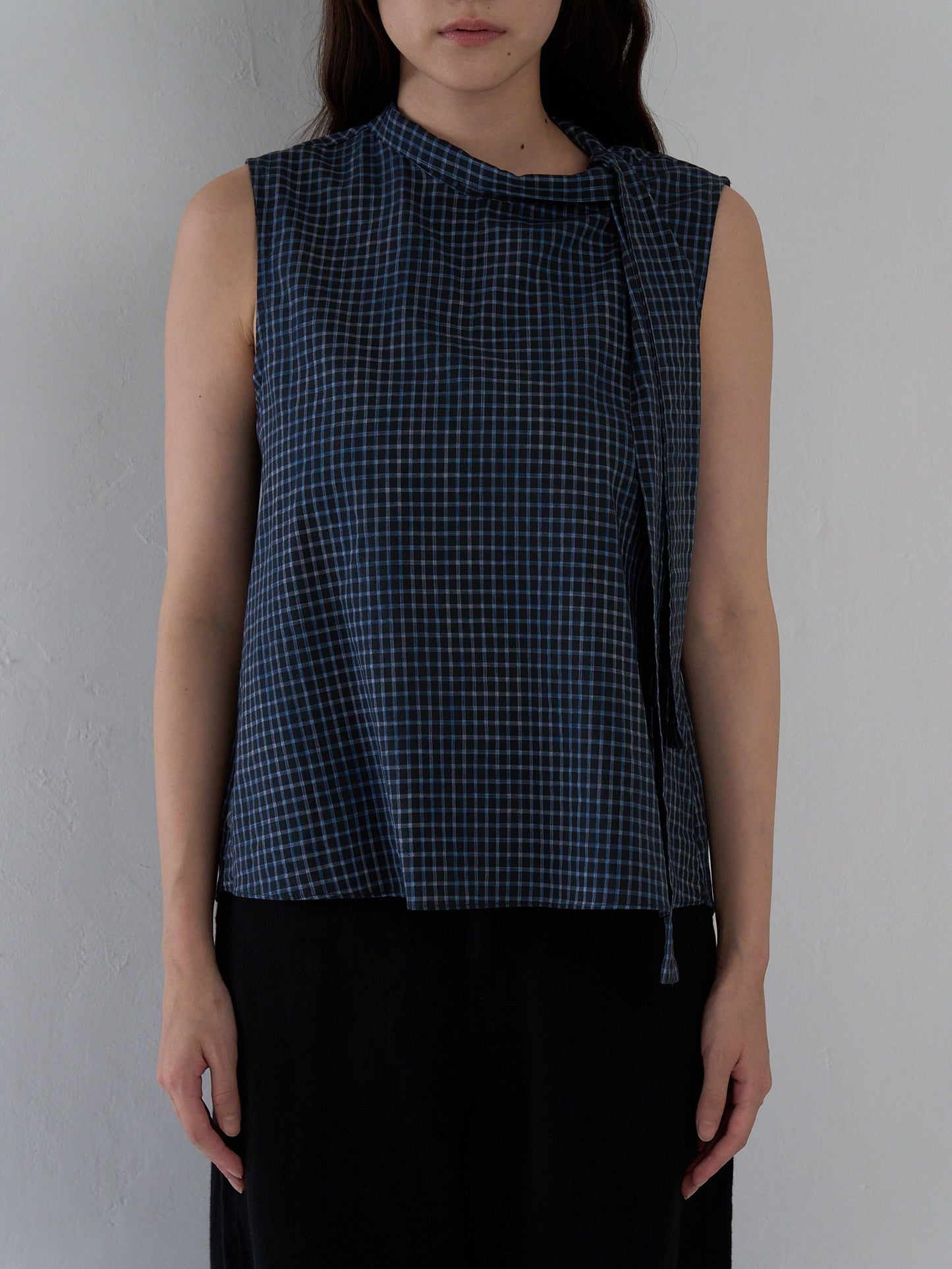 plaid sleeveless