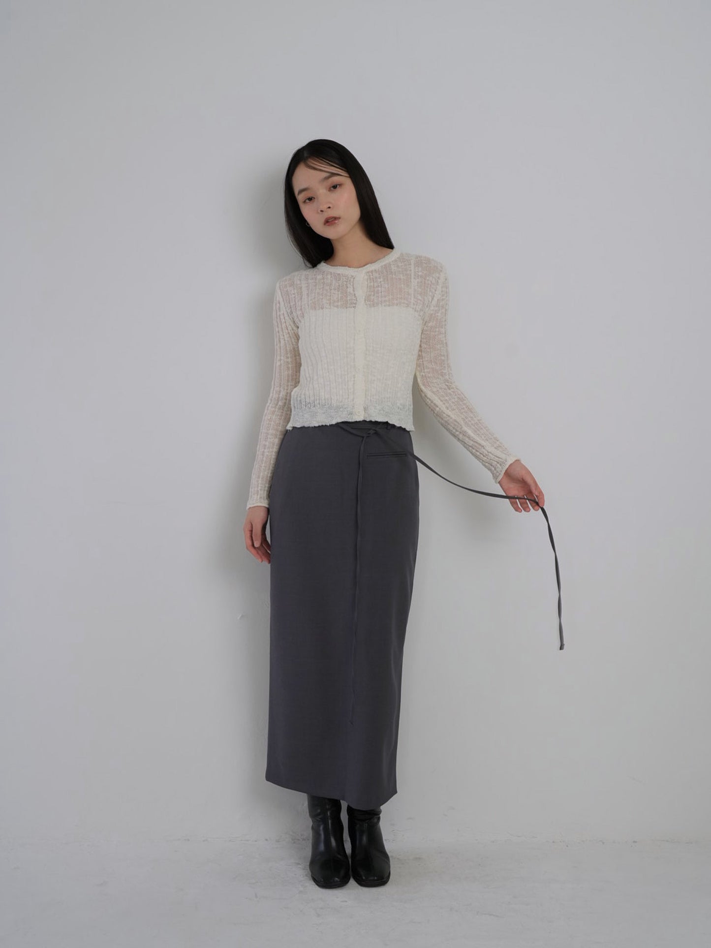 string straight skirt