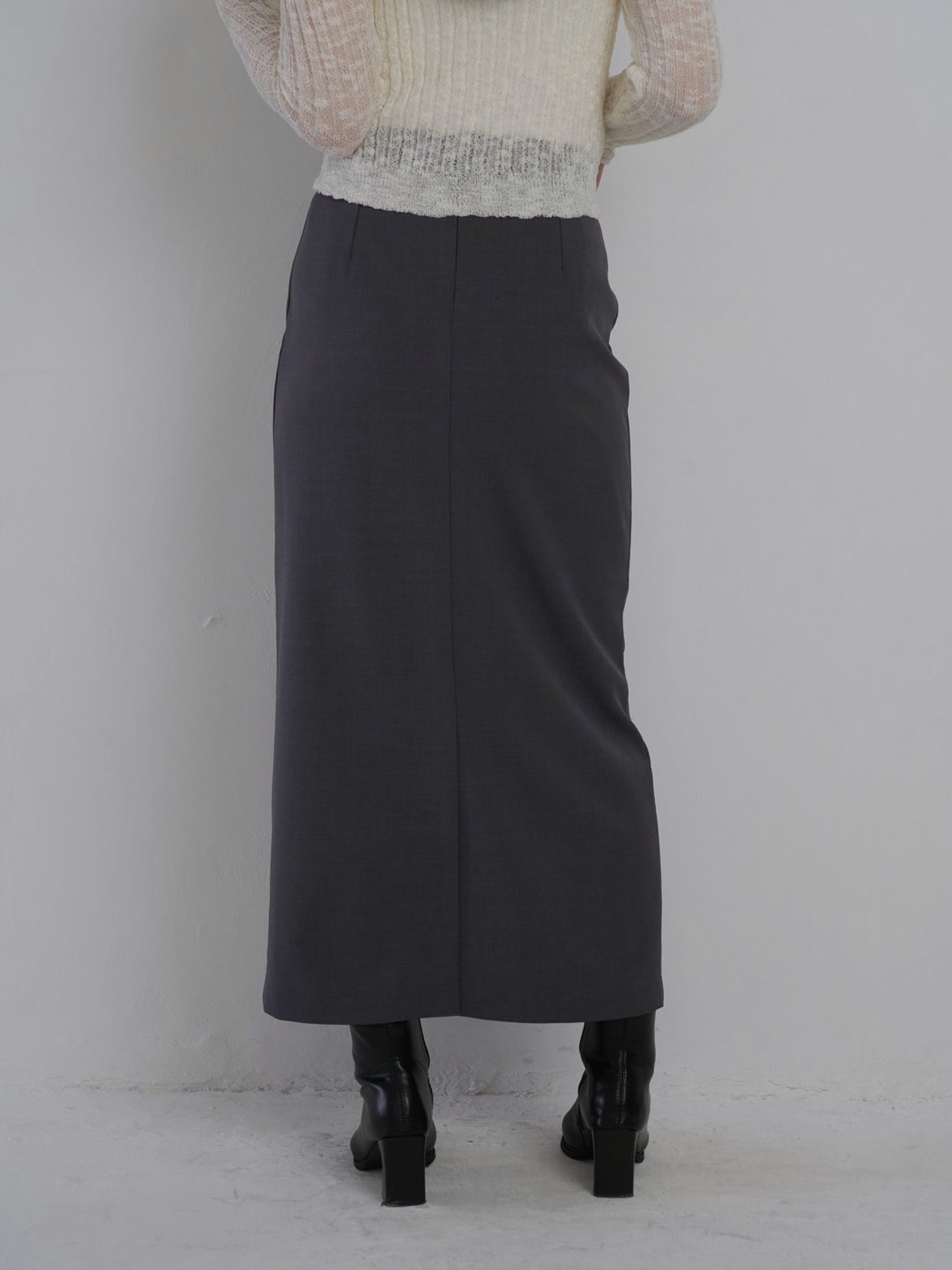 string straight skirt