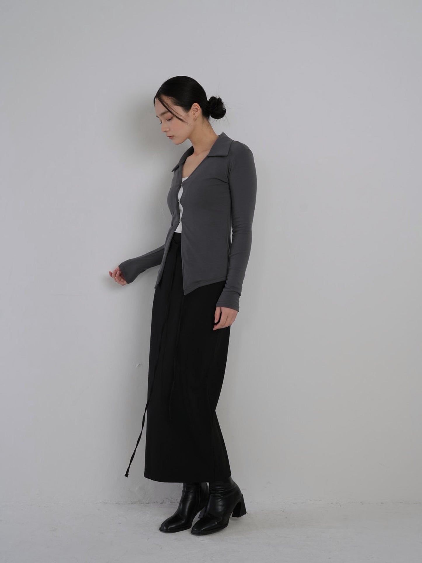 string straight skirt