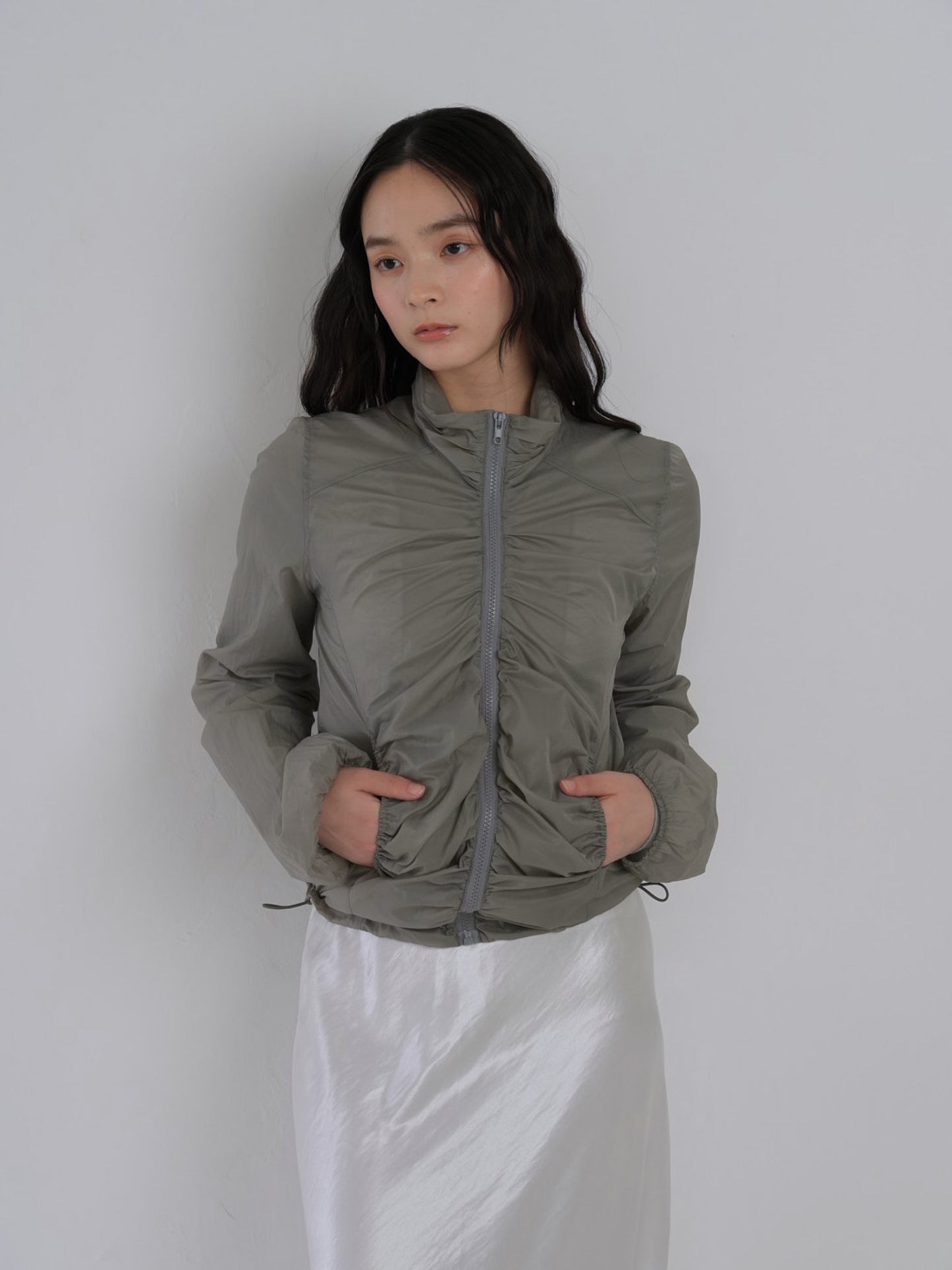 shirring zip up windbreaker