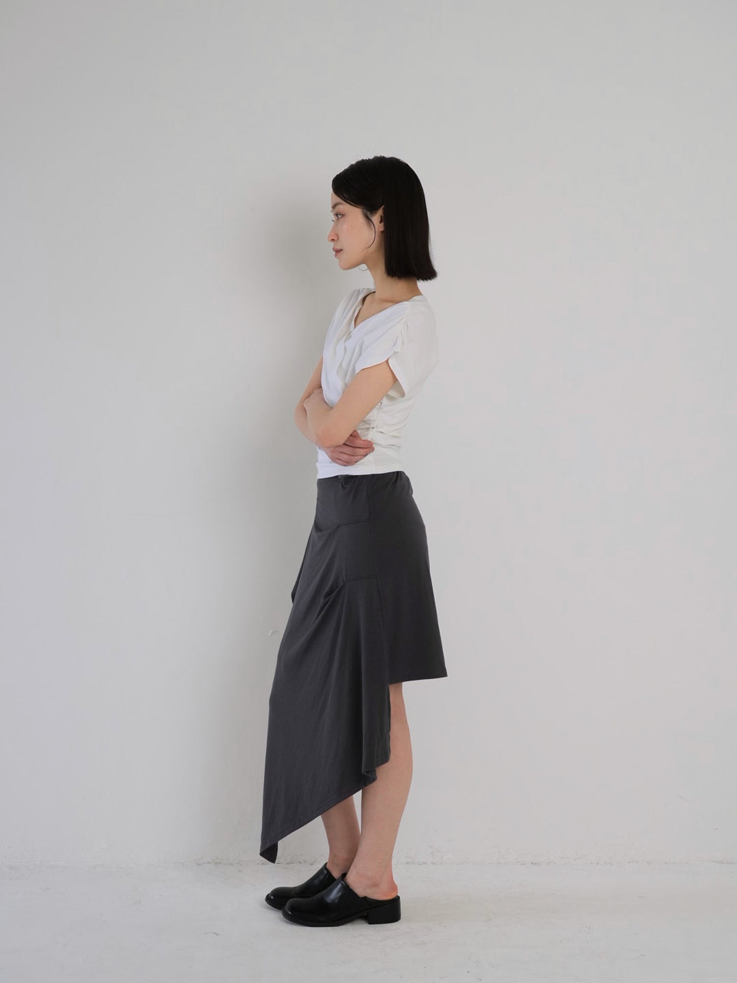 V shirring tee