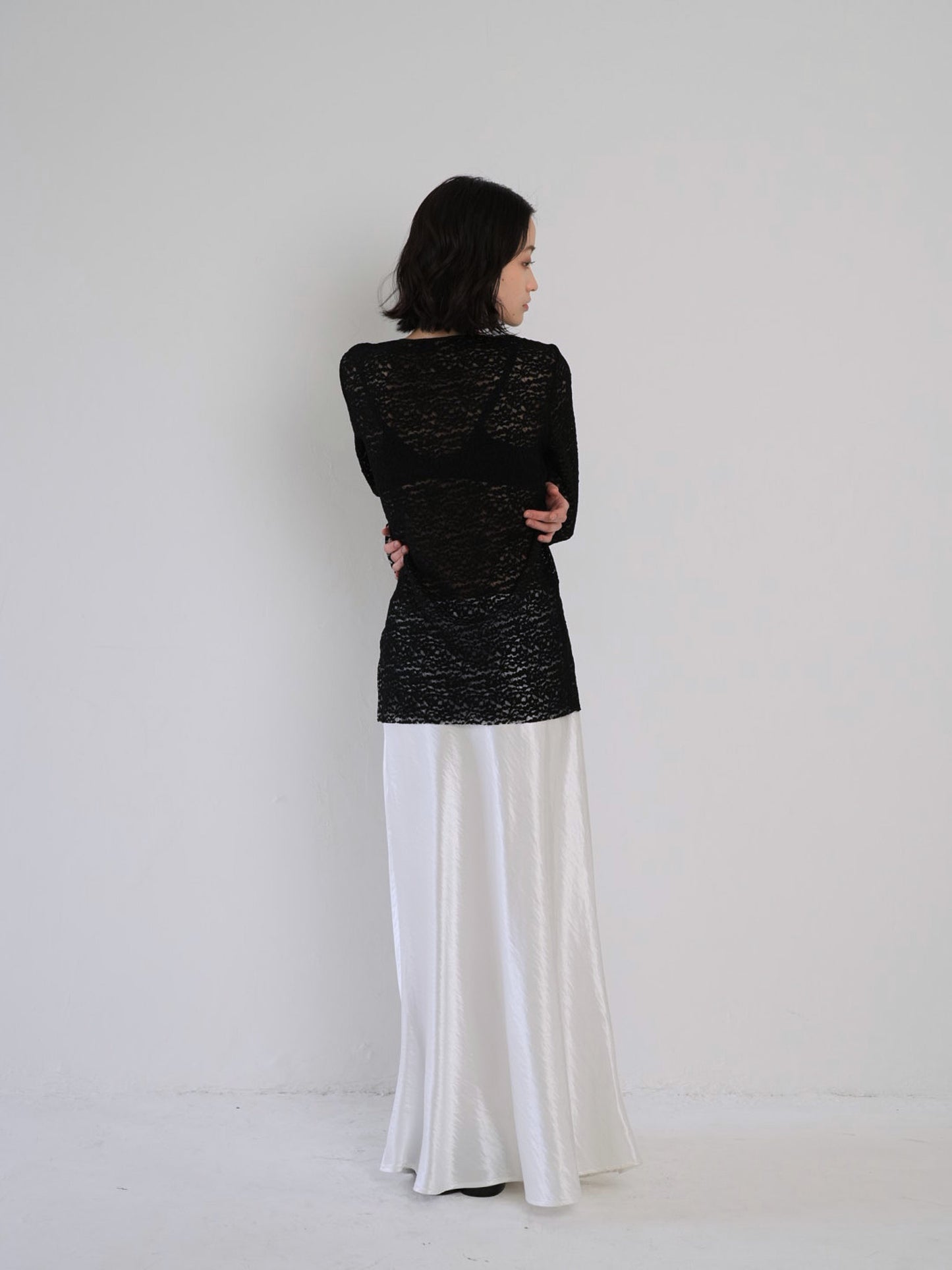 lace slit tee