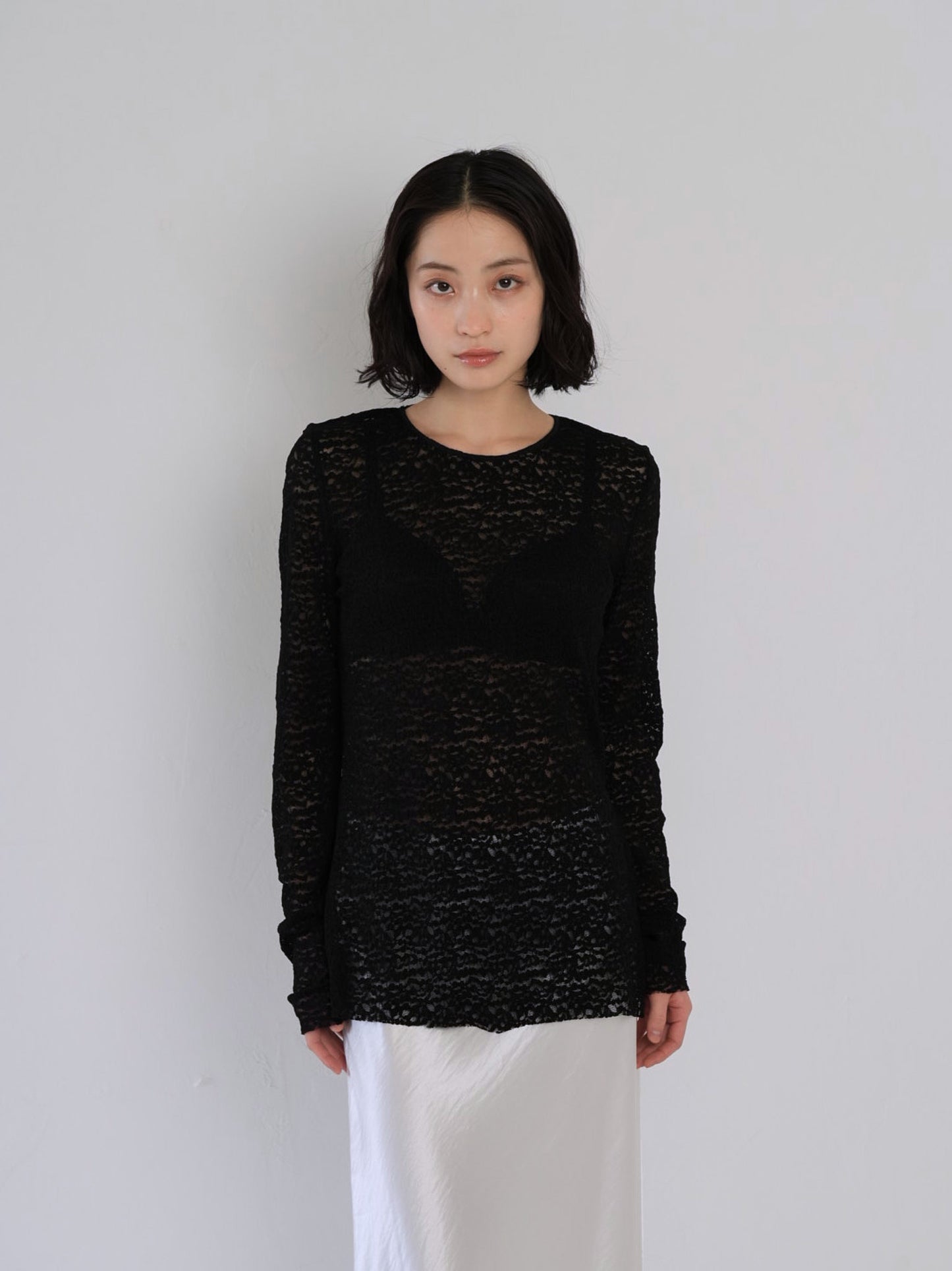 lace slit tee