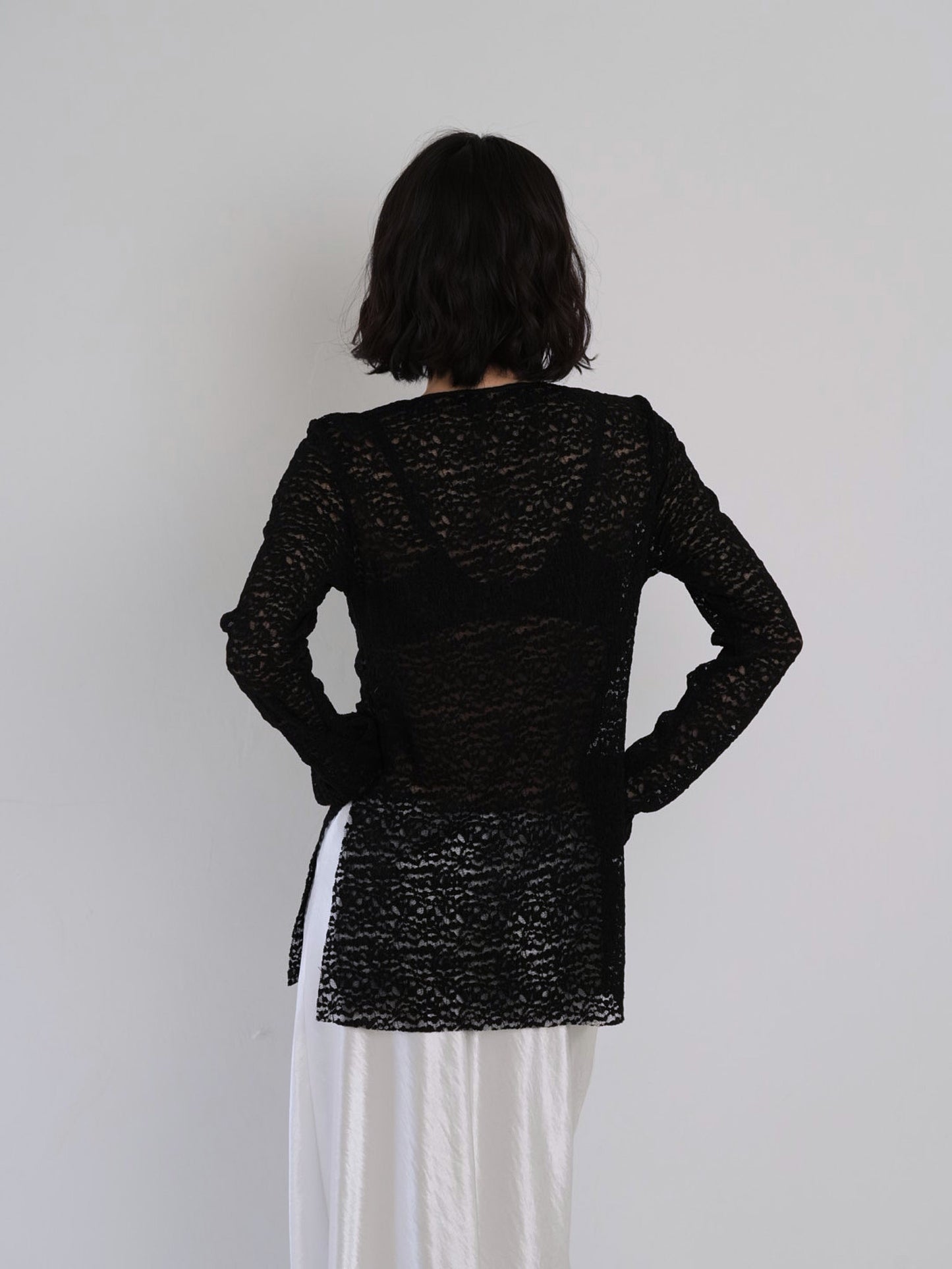 lace slit tee