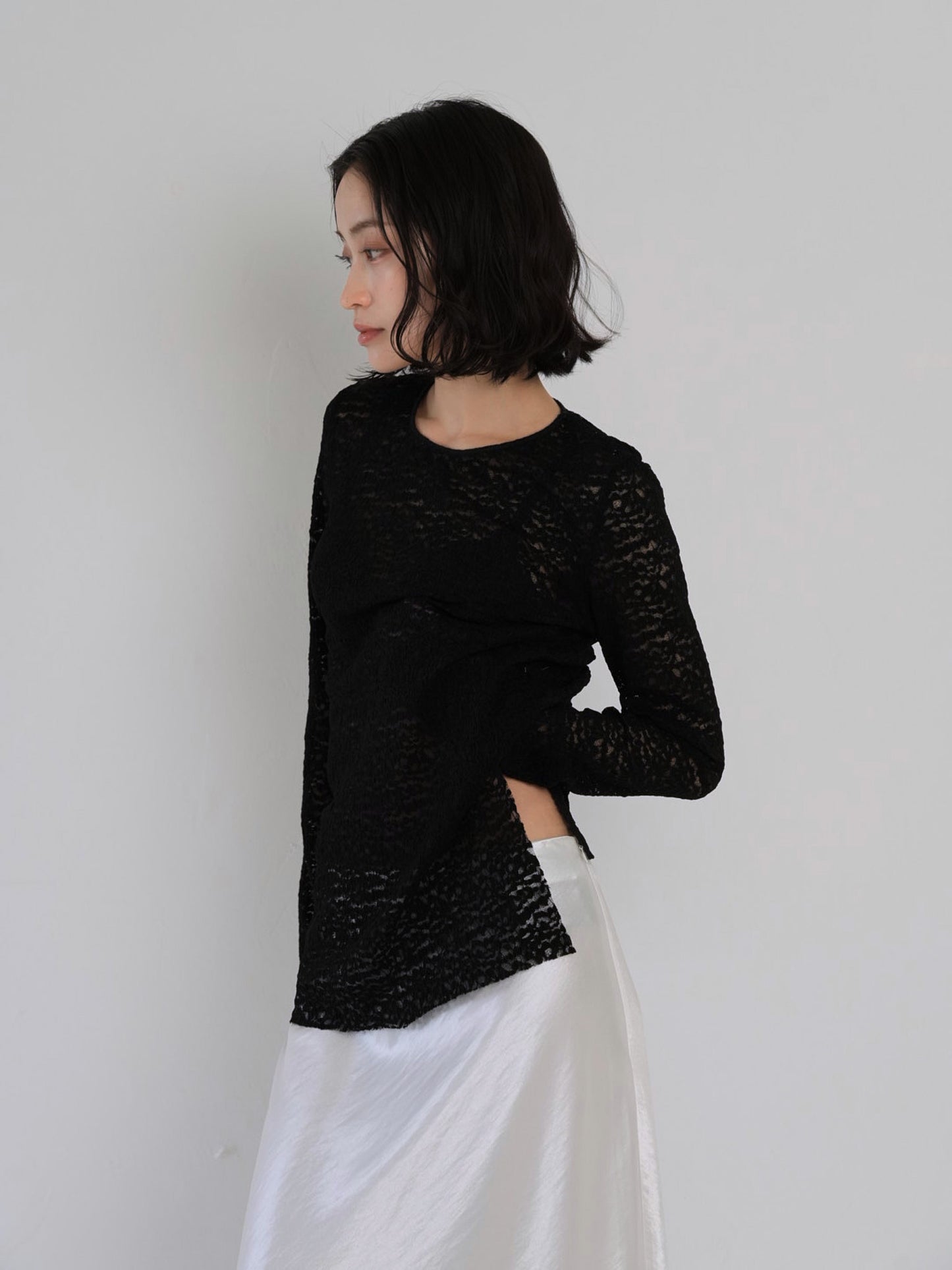 lace slit tee