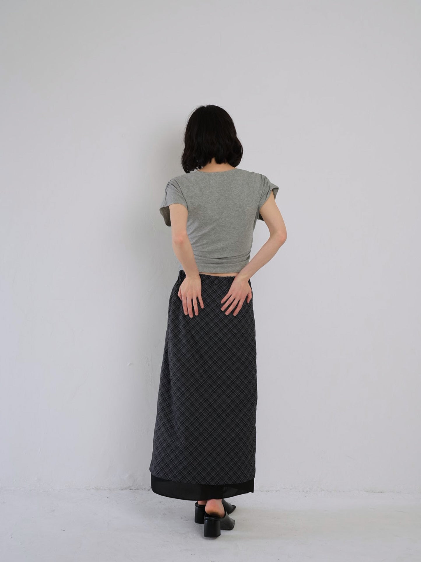 V shirring tee
