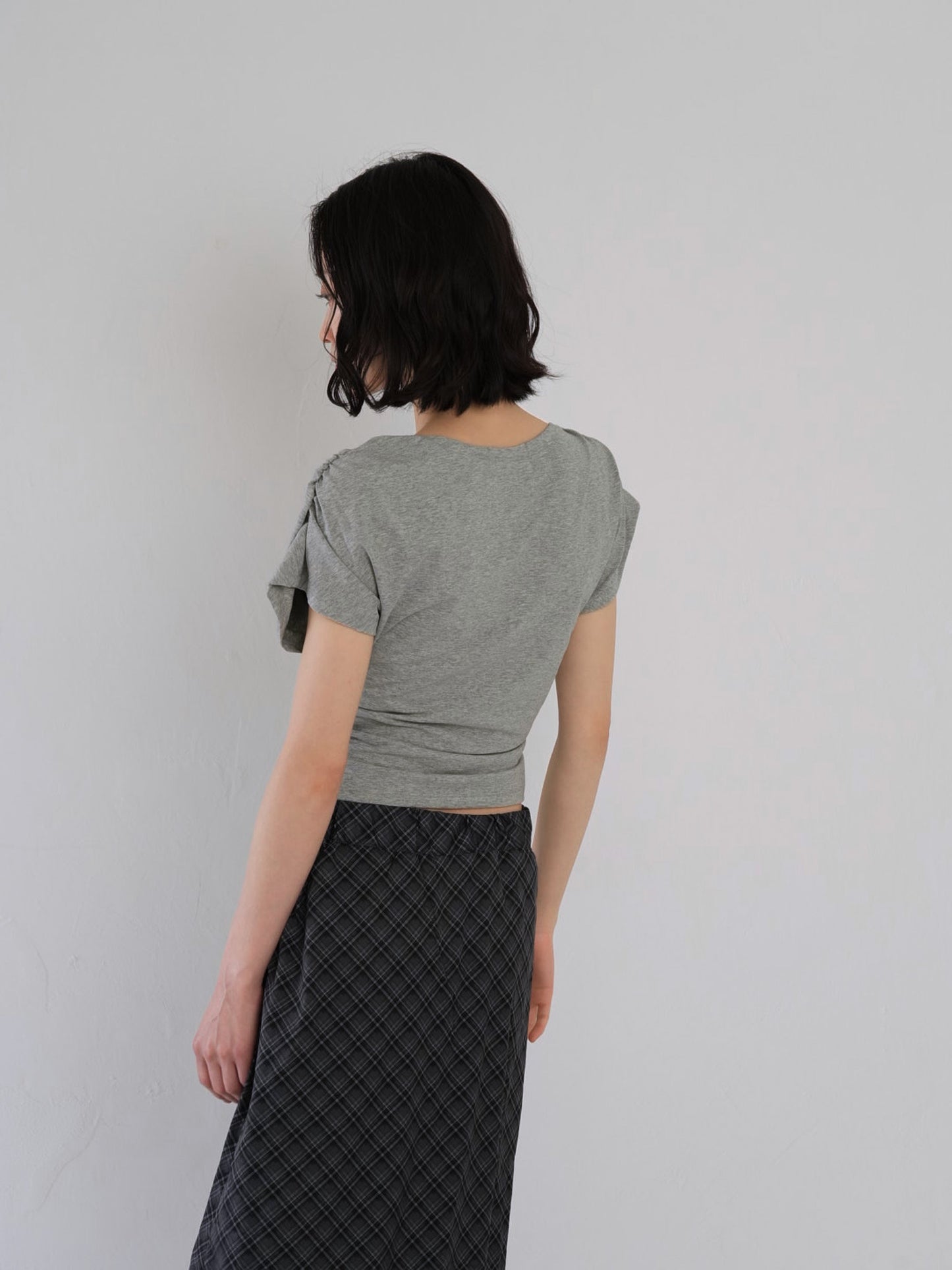 V shirring tee
