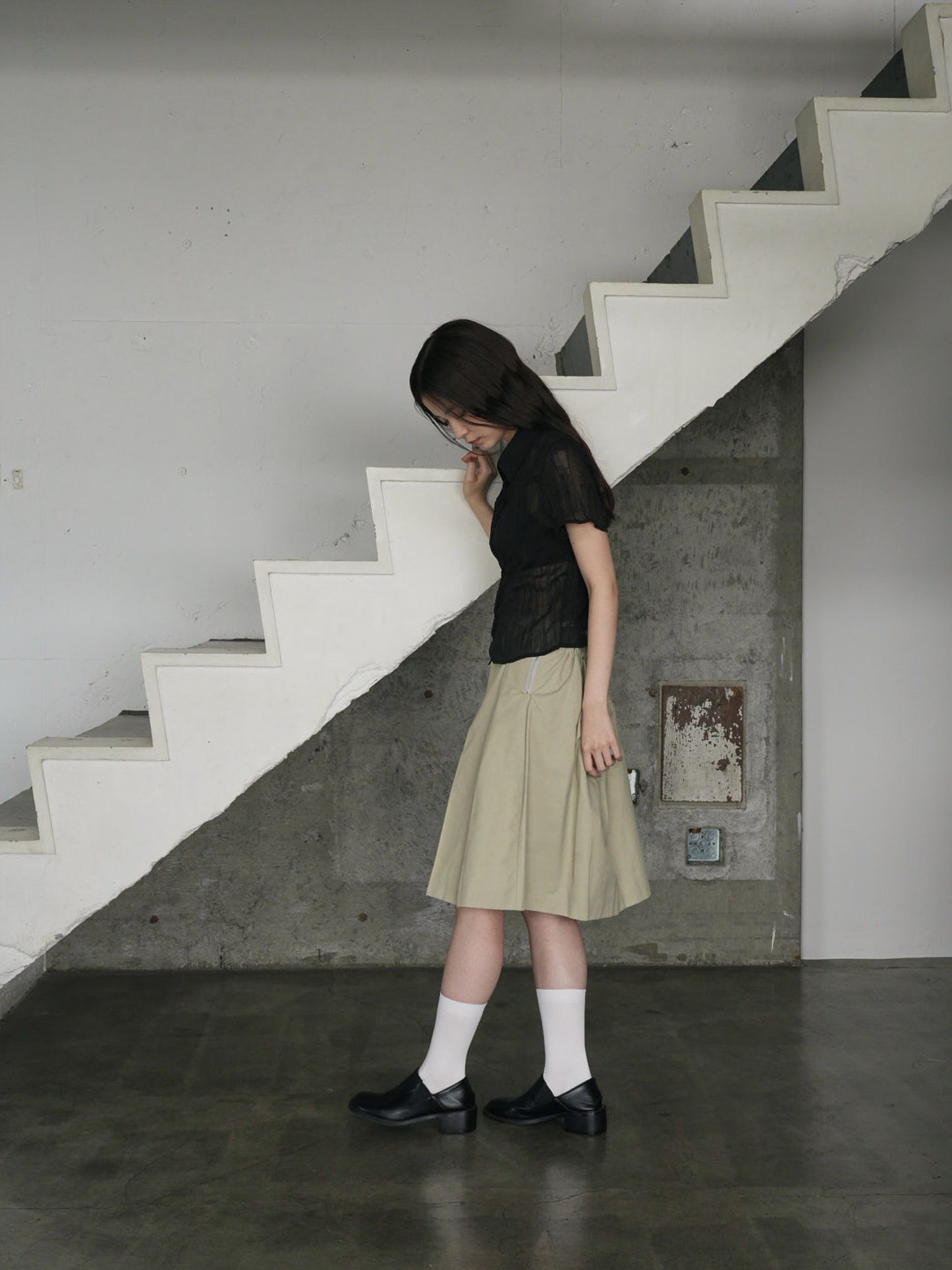 pleats midi skirt