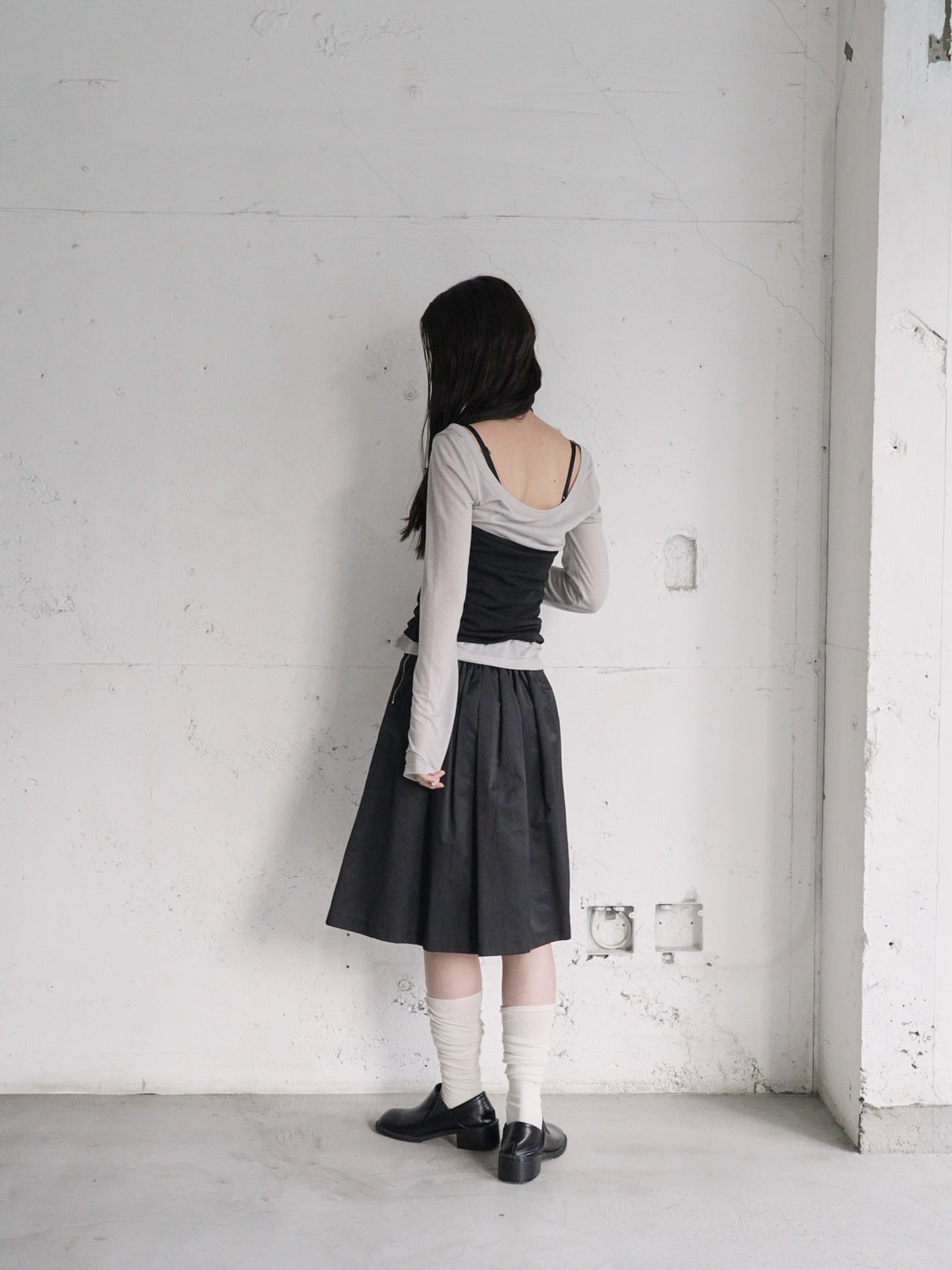 pleats midi skirt