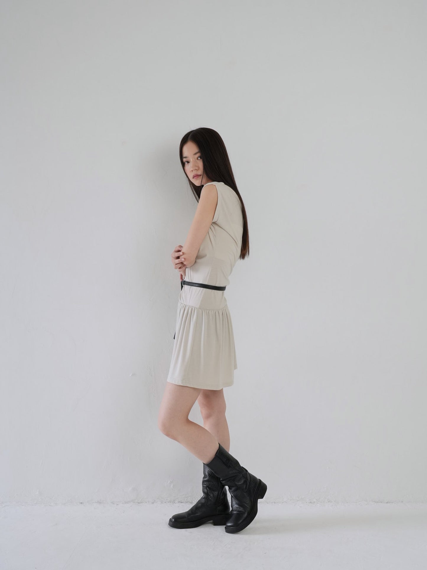 half shoulder gather tops