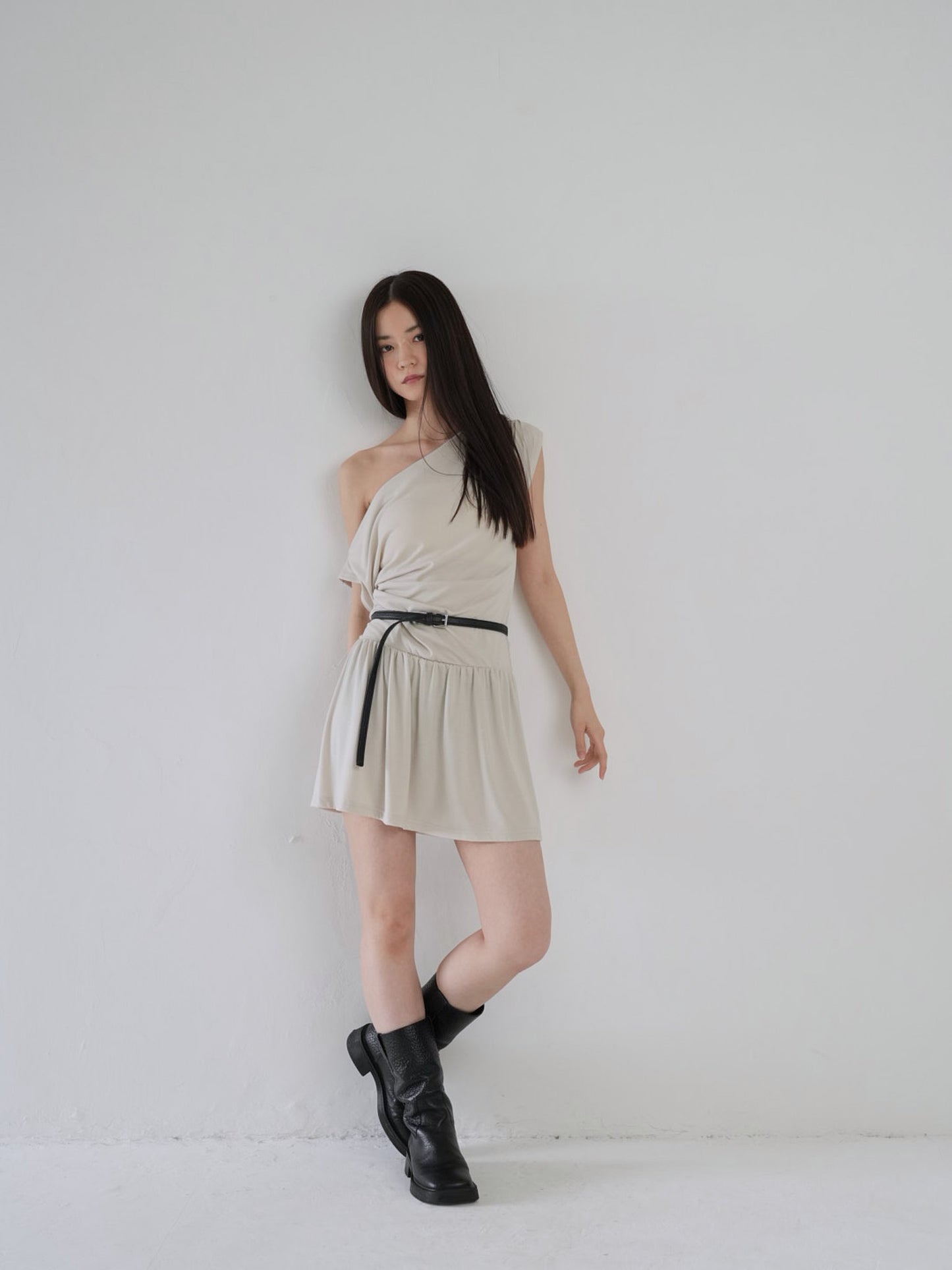 half shoulder gather tops