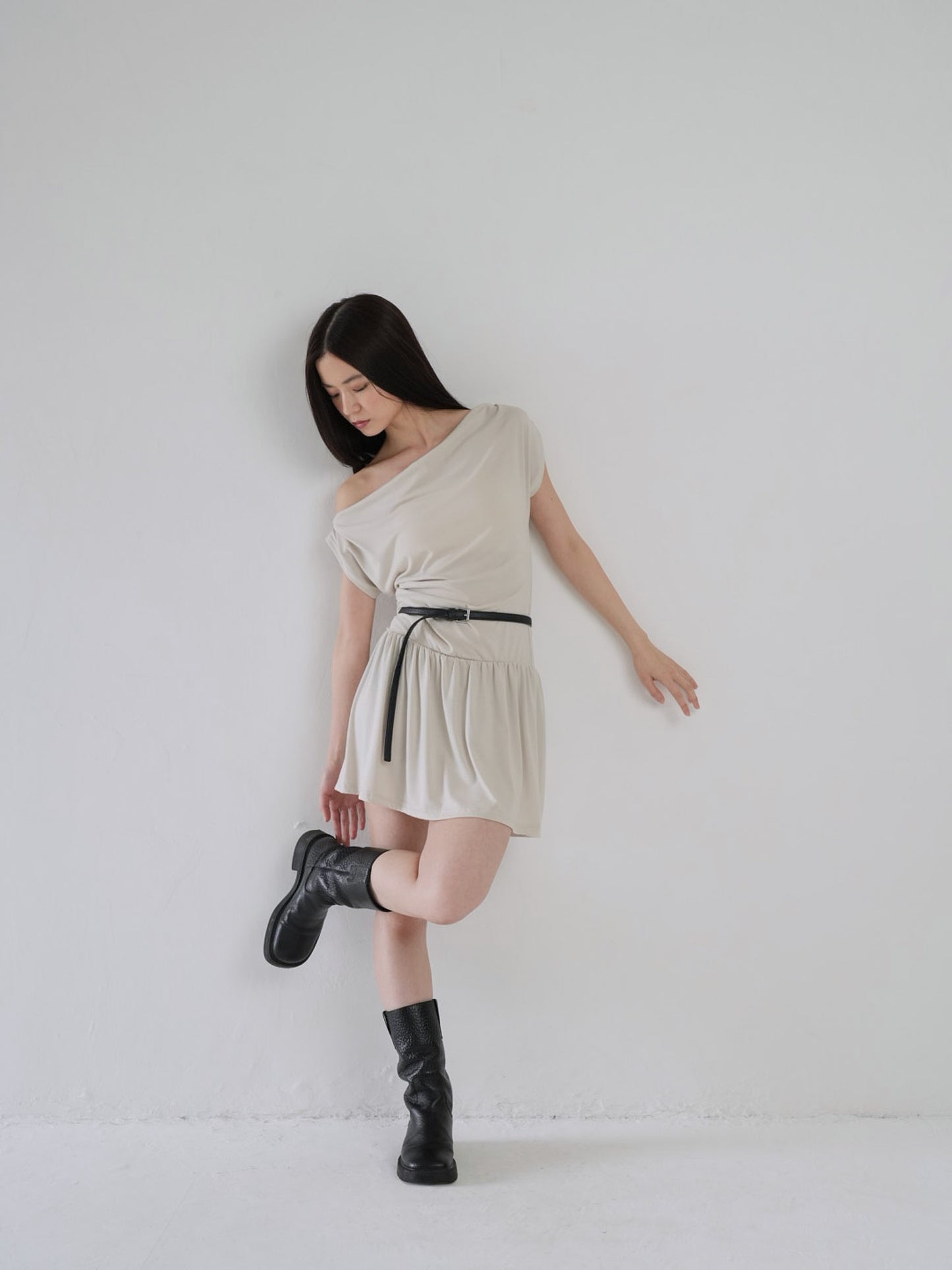 half shoulder gather tops