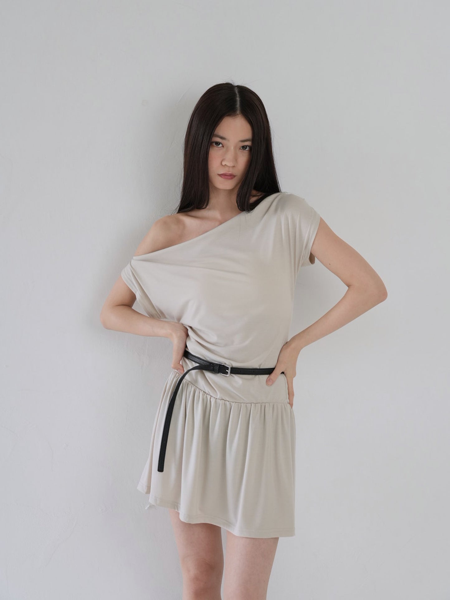 half shoulder gather tops