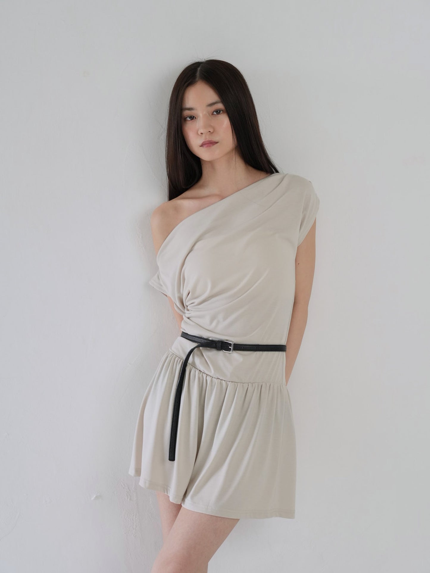 half shoulder gather tops
