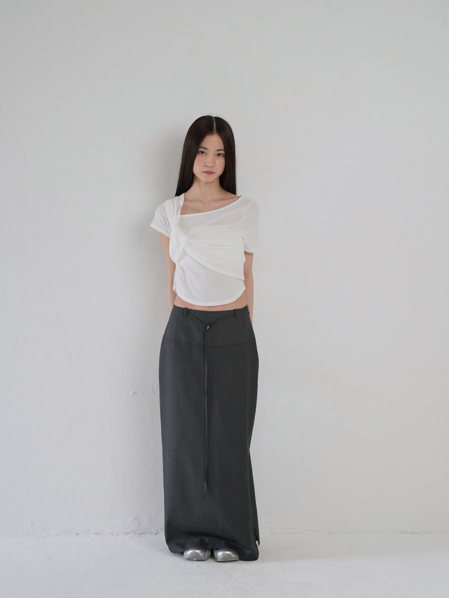 twist crop tee