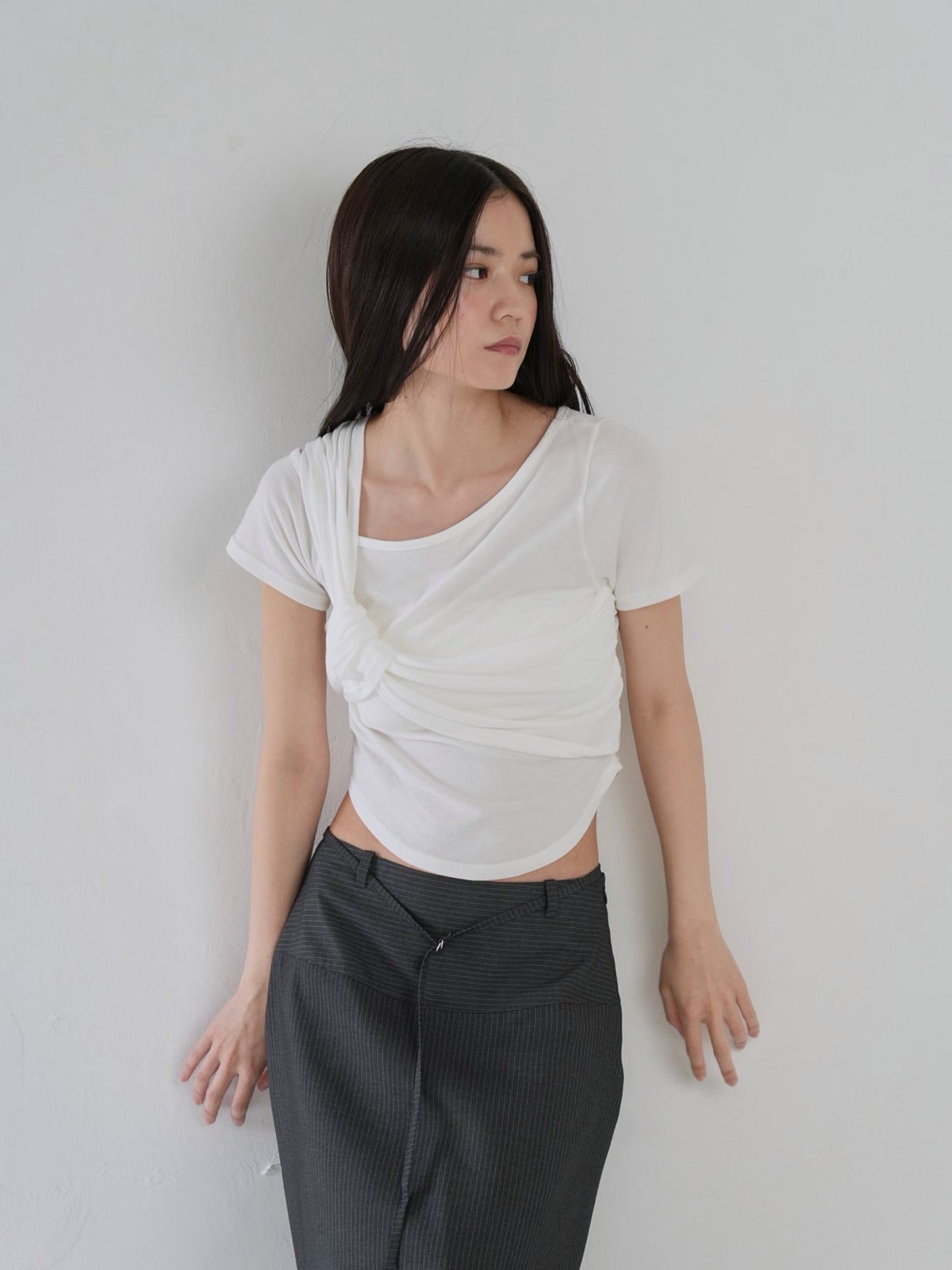 twist crop tee